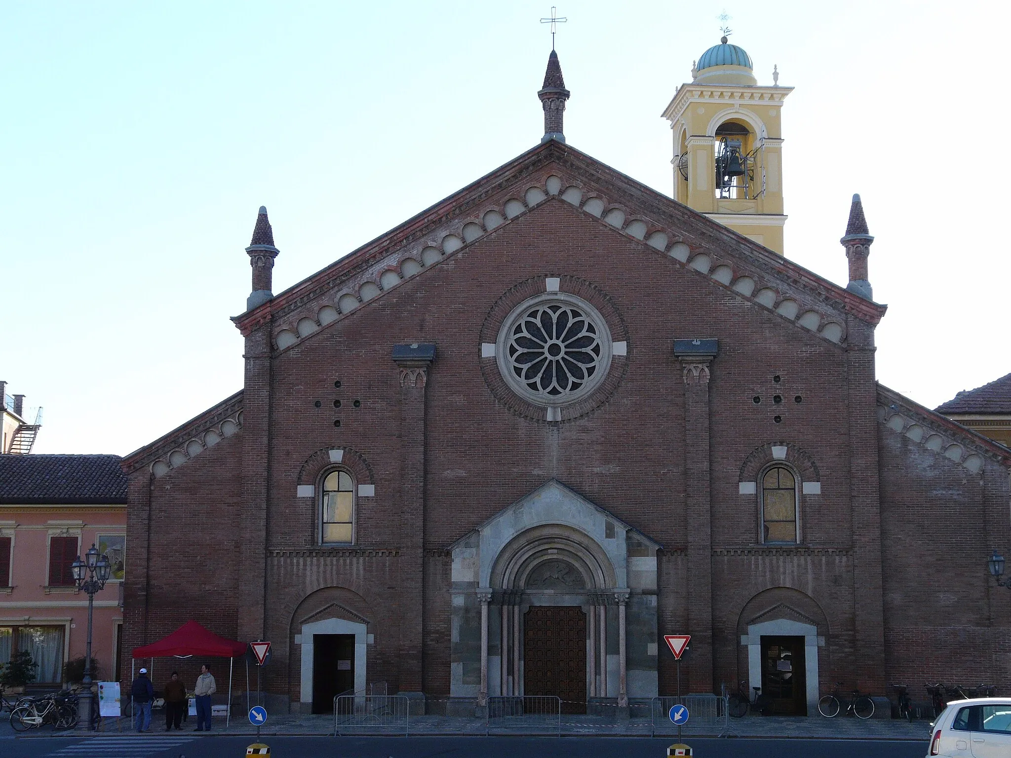 Photo showing: Chiesa dei SS Pietro e Paolo, Castelnuovo Scrivia, Piemonte, Italy
