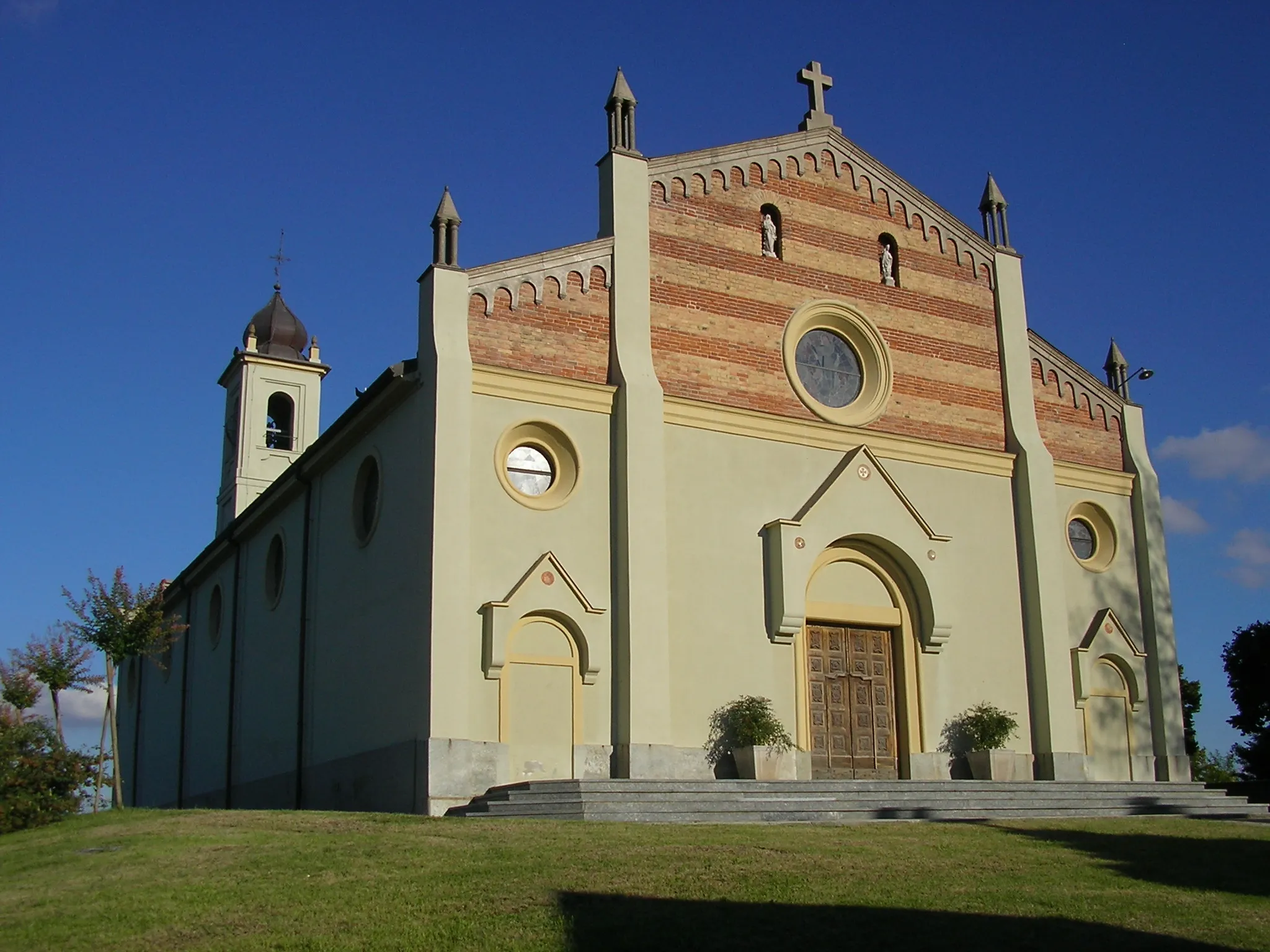 Photo showing: Chiesa parrocchiale a Coniolo Alto