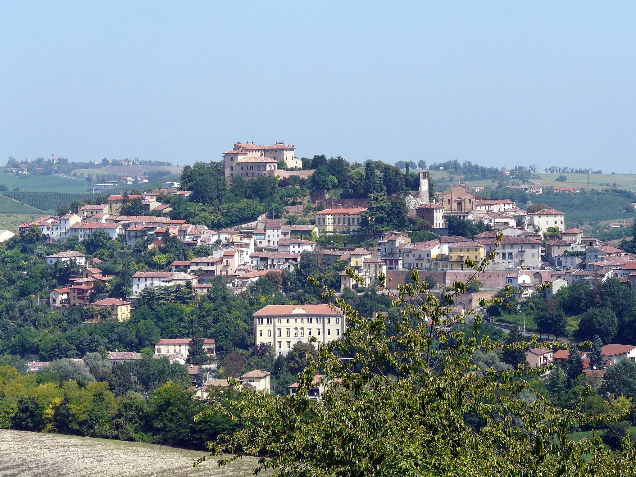 Photo showing: Ozzano Monferrato, Piemonte, Italia