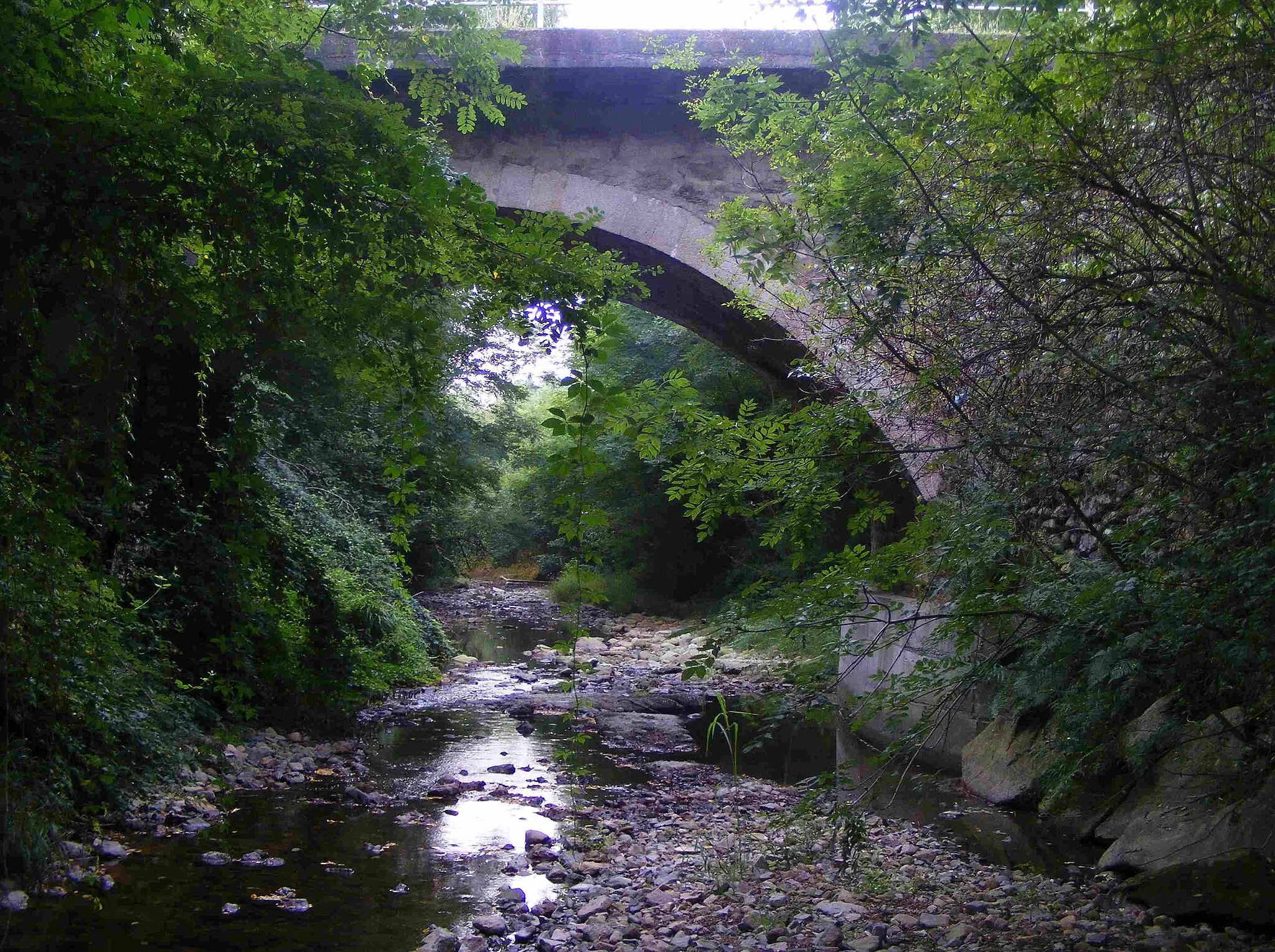 Photo showing: Bridge on Bisingana creek of the SP 233 Masserano-Brusnengo (BI, Italy)