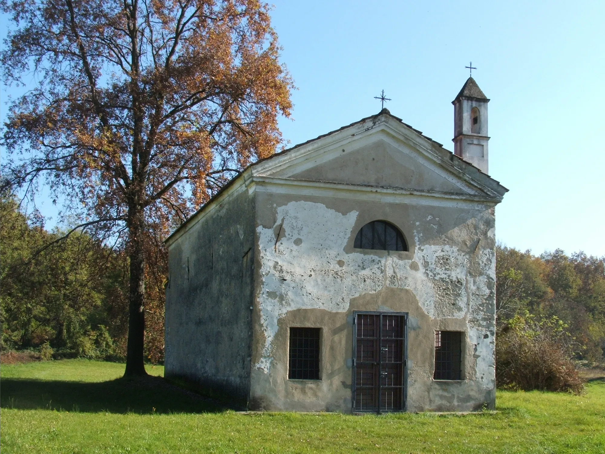 Photo showing: Agrate Conturbia and Bogogno, Novara, Piedmont, Italy - Church of St Maria of the valley, built about 1100