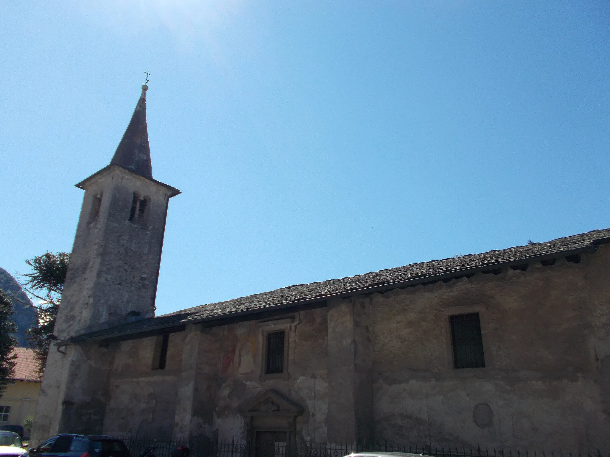 Photo showing: Photograph of the church of San Marco, in Varallo Sesia, Italy. The view is from the street.