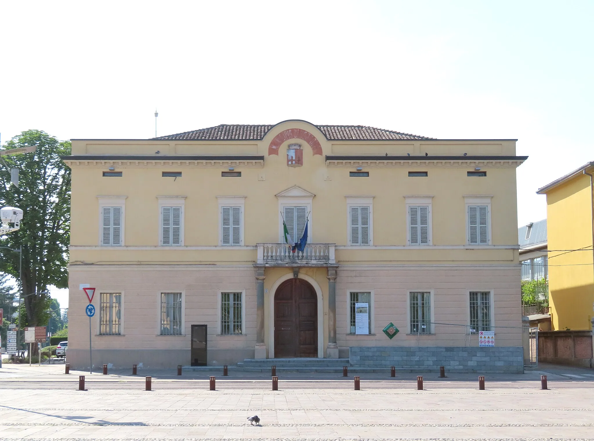 Photo showing: Facciata del palazzo Comunale