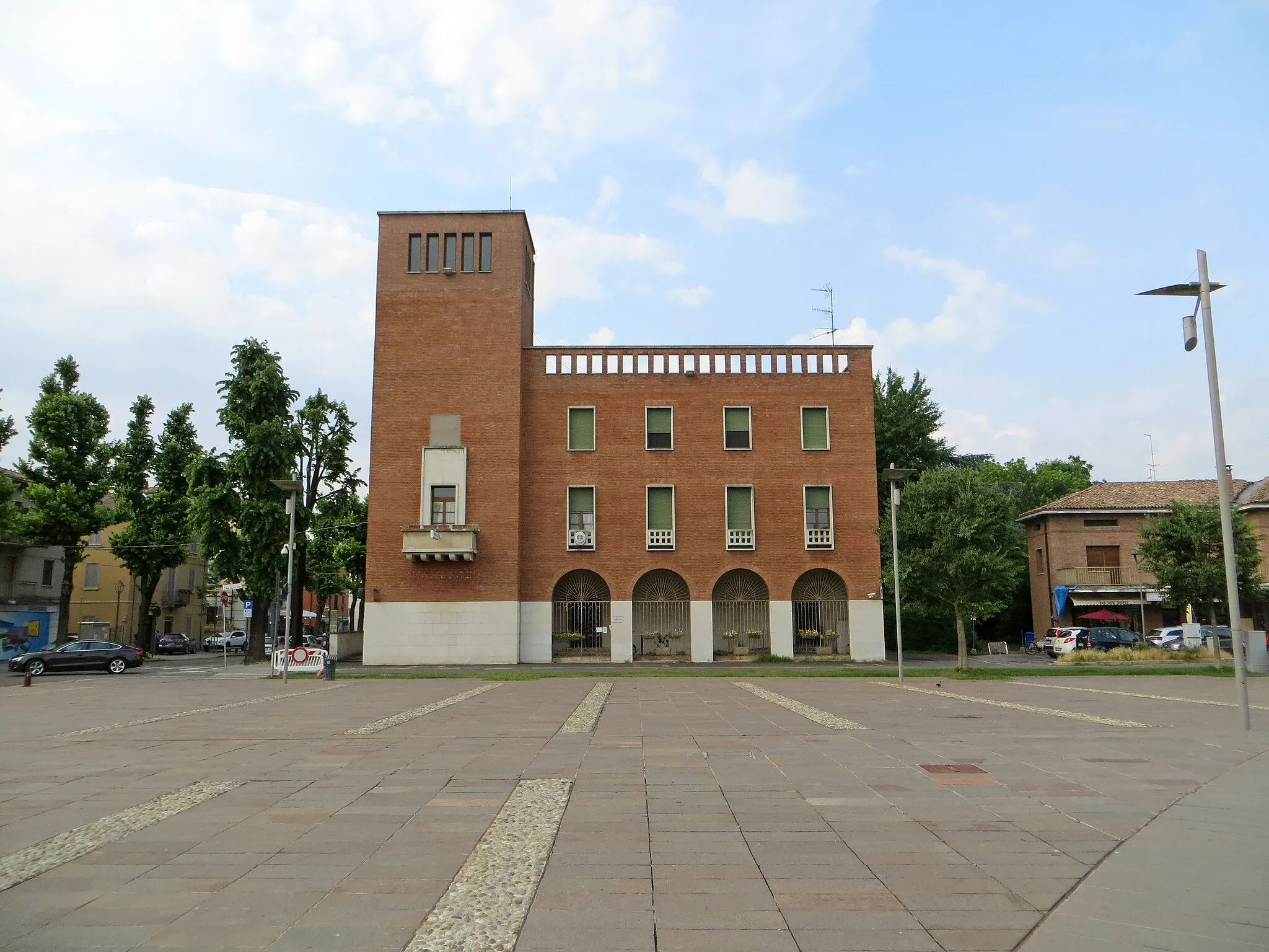 Photo showing: Caserma dei Carabinieri (Sorbolo) - facciata