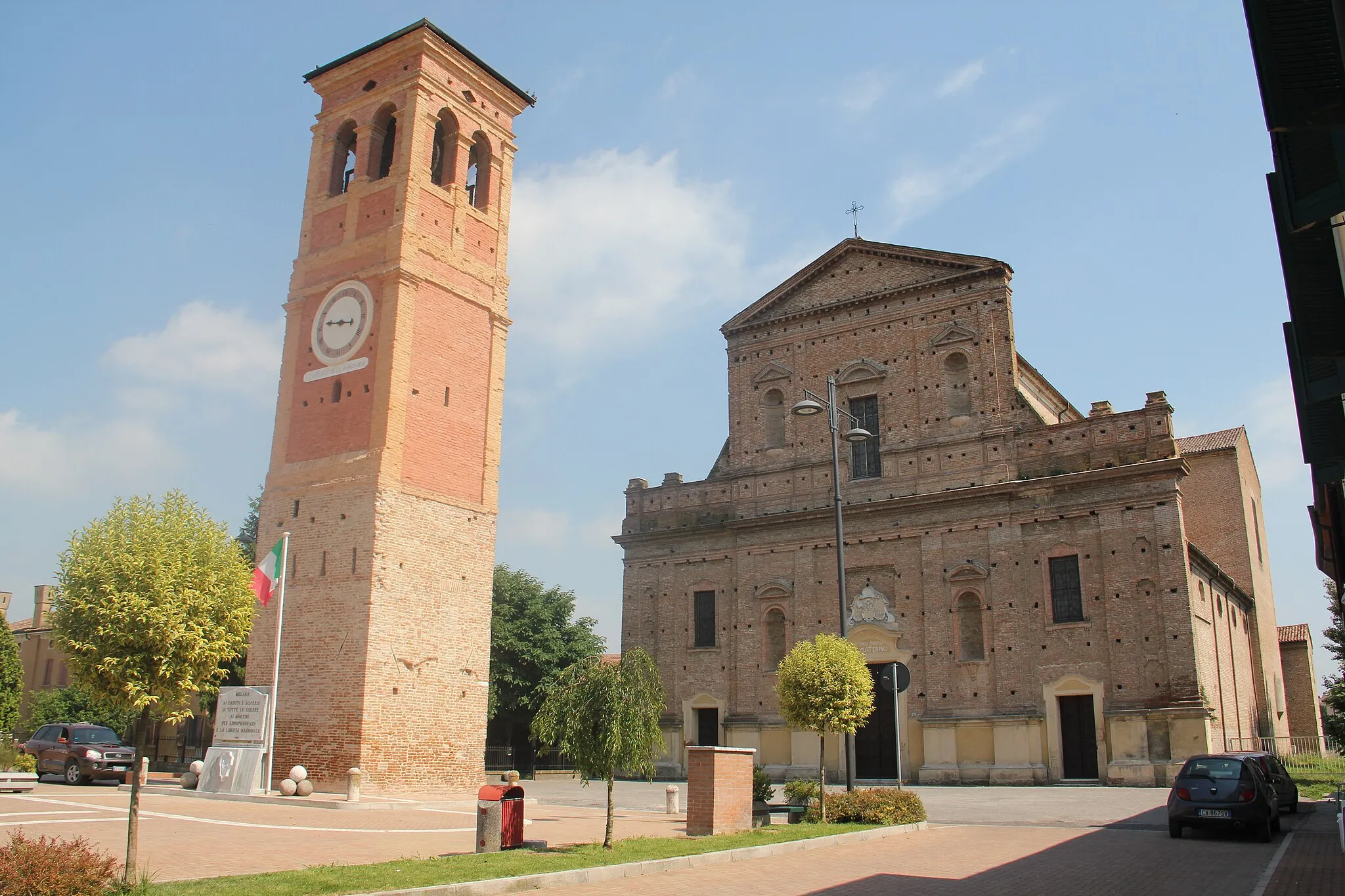 Photo showing: Melara (RO) Chiesa Arcipretale di San Materno