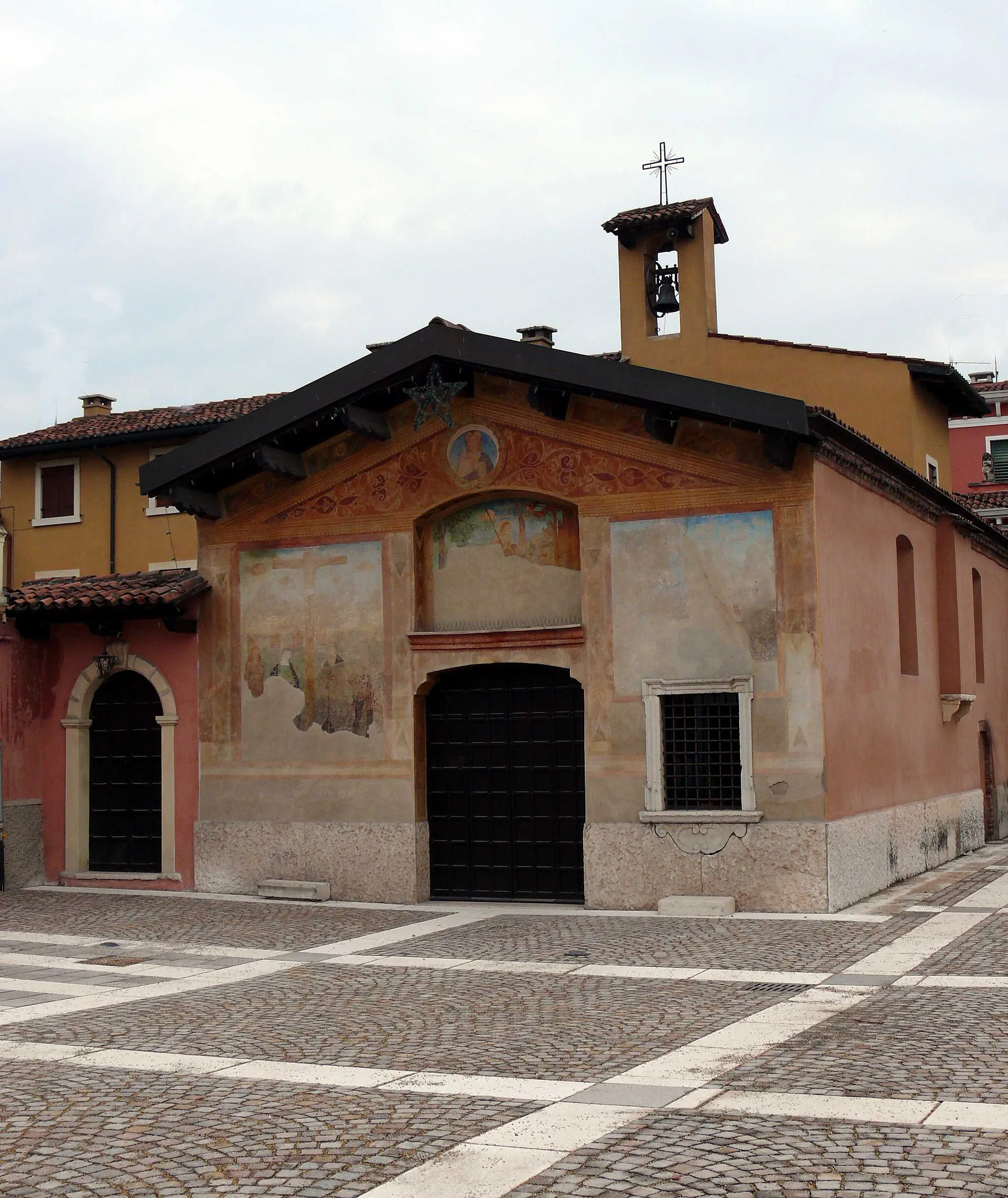 Photo showing: chiesetta di San Rocco a Villafranca di Verona (XV sec.)