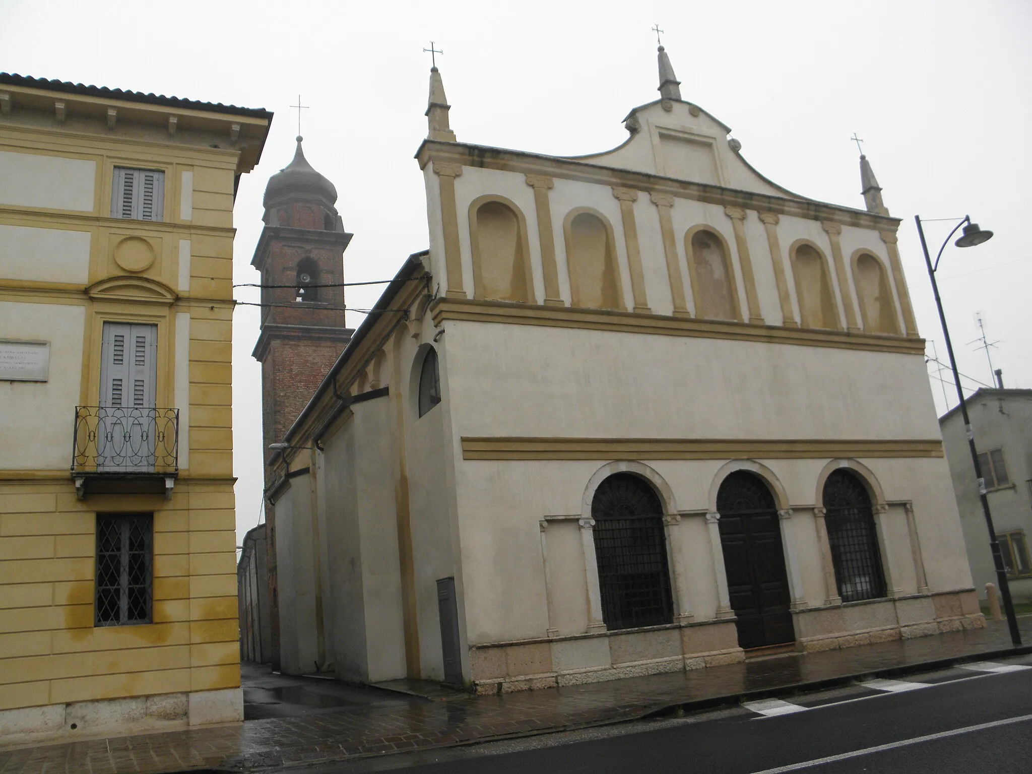 Photo showing: Sanguinetto, la ex chiesa di Santa Maria delle Grazie.