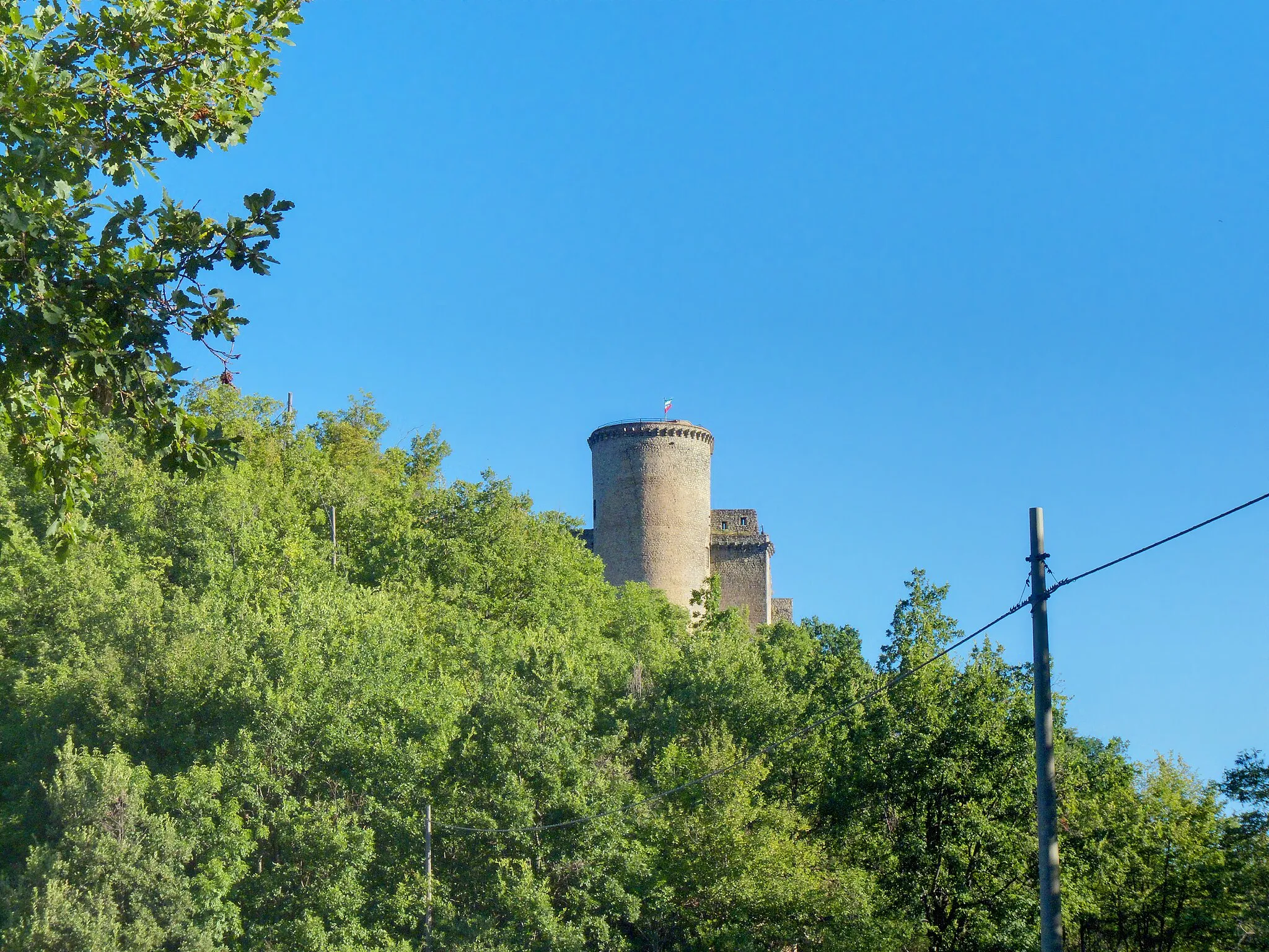 Photo showing: Castello di Oramala: la torre vista da Sud