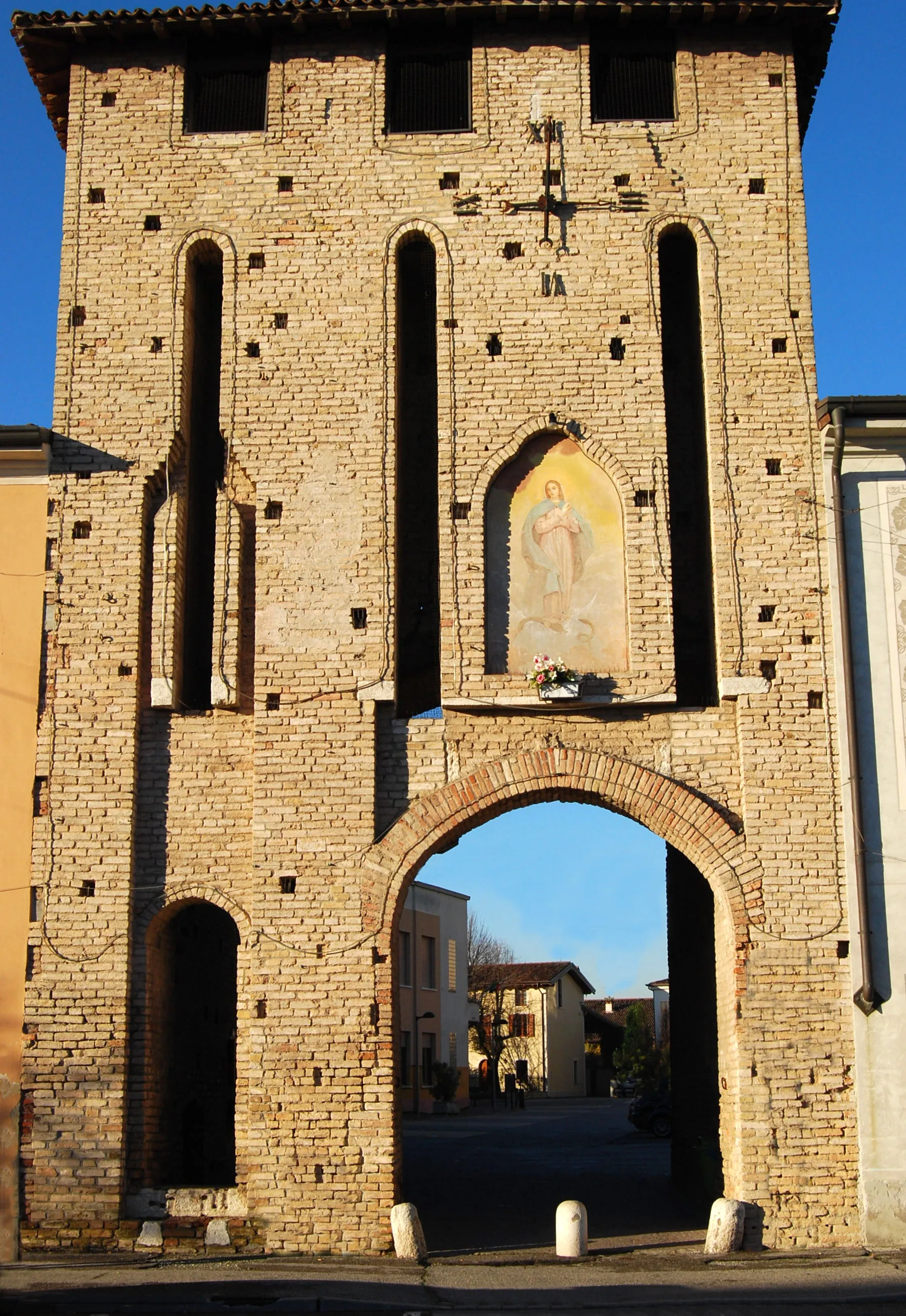 Photo showing: Remedello Sopra, il castello.