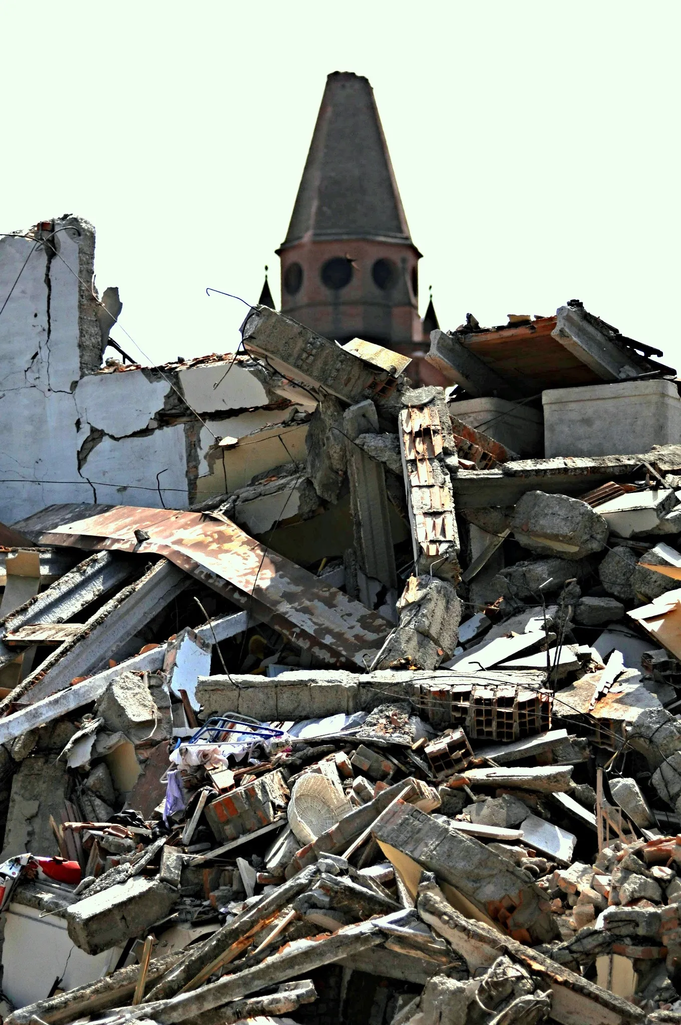 Photo showing: Terremoto 2012