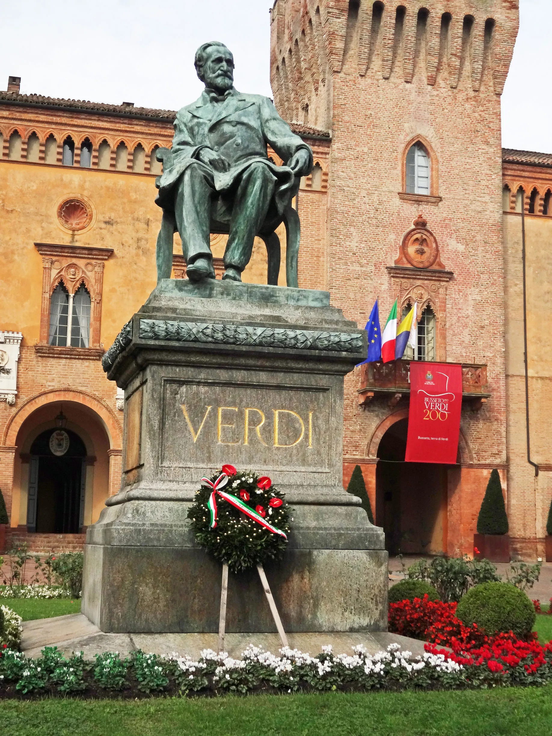 Photo showing: Taken on 10 October 2013, the bicentenary of Giuseppe Verdi's birth in nearby Le Roncole.