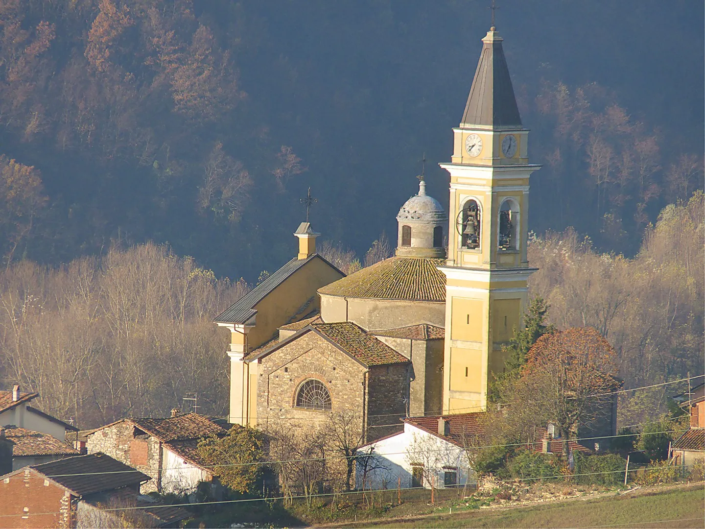 Photo showing: Chiesa dei Santi Timoteo e Sinforiano, Caminata