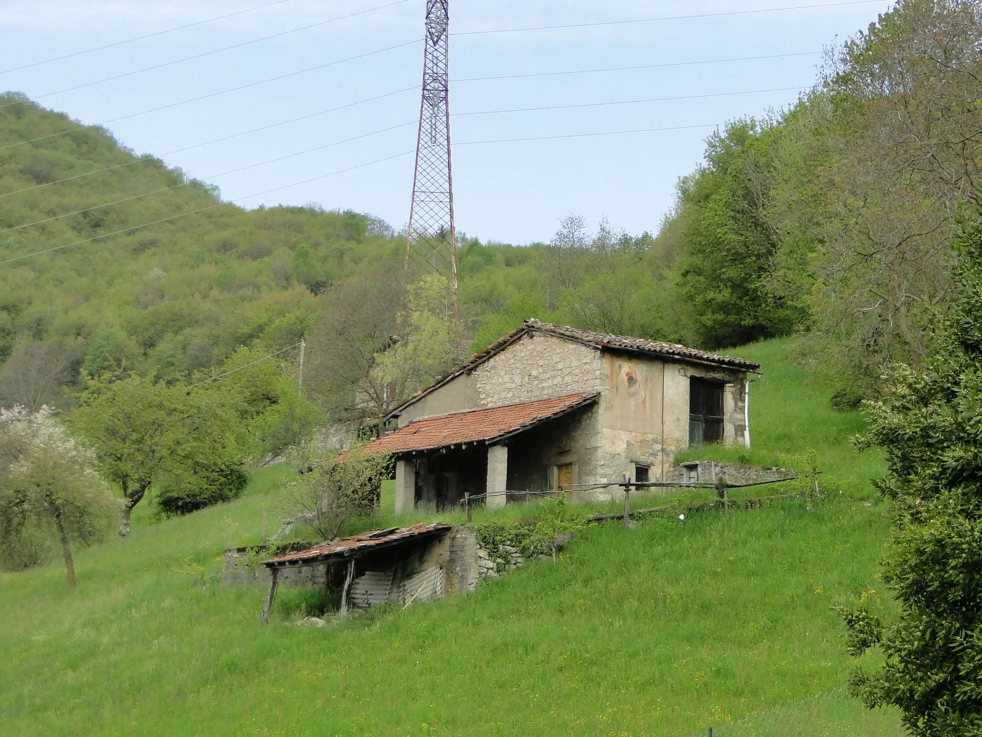 Photo showing: Rustico presso Orezzo, frazione di Gazzaniga (BG), Italia