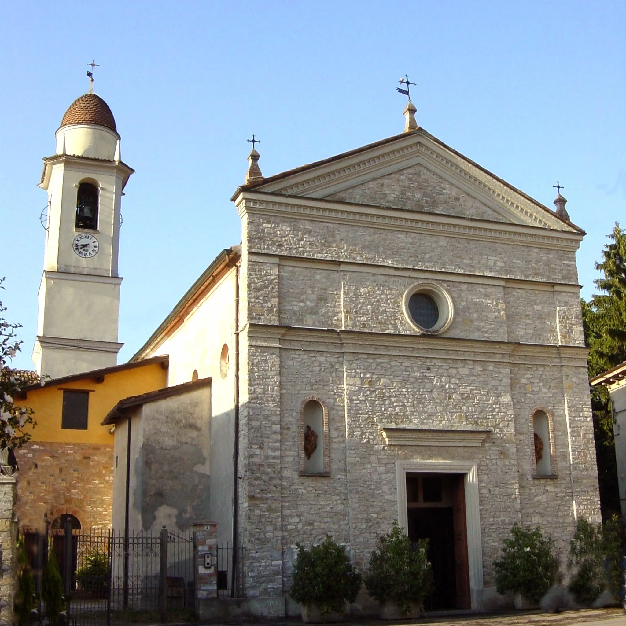Photo showing: La chiesa parrocchiale di San Paolo di Mezzano Scotti (Bobbio - PC)