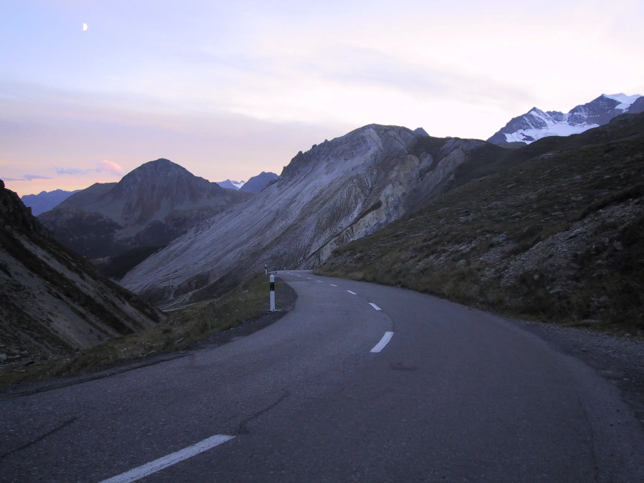 Photo showing: Versante svizzero del valico "Forcola di Livigno"