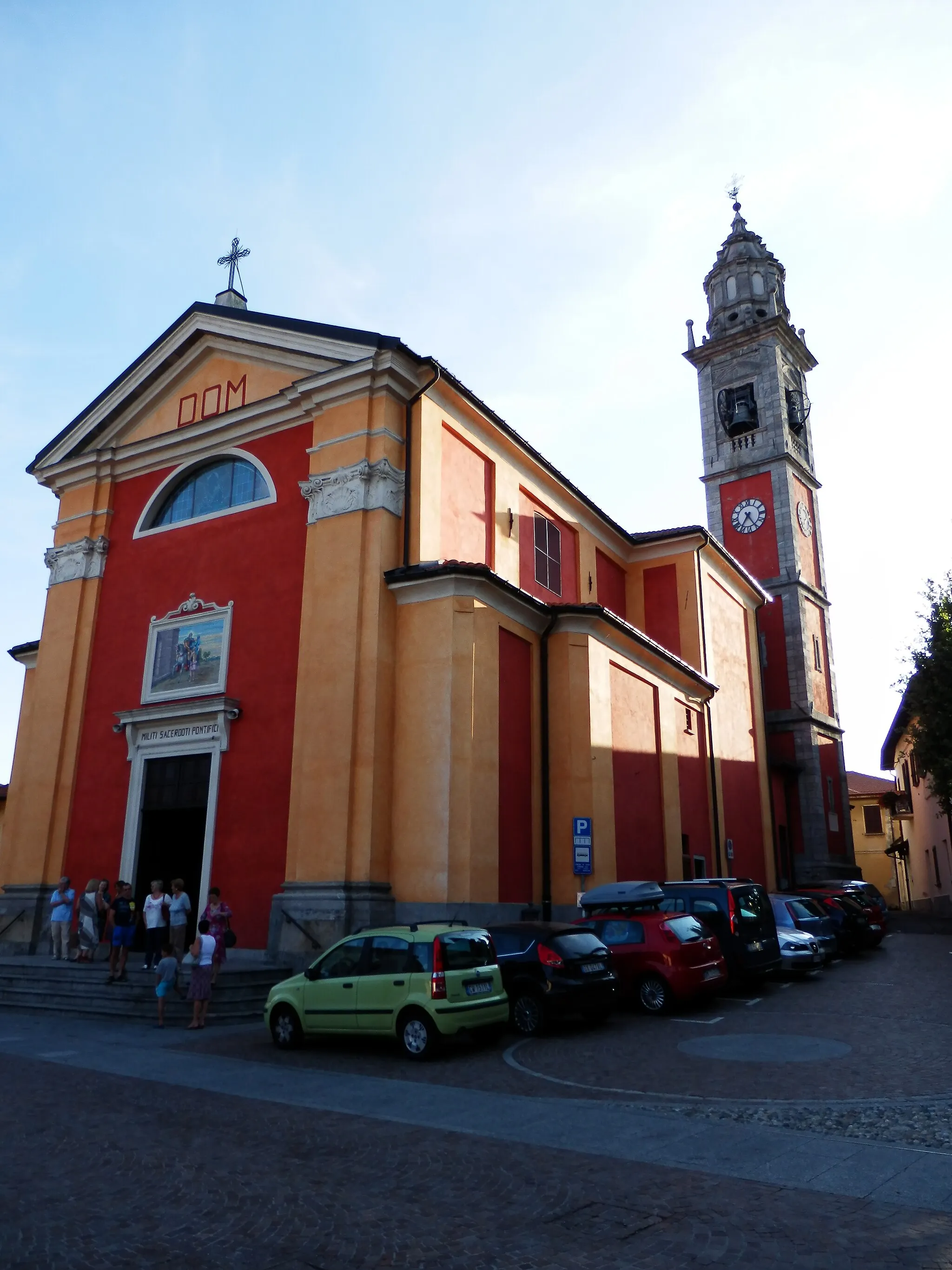 Photo showing: Parish church San Martino. Piazza San Martino, Ispra (Italy)