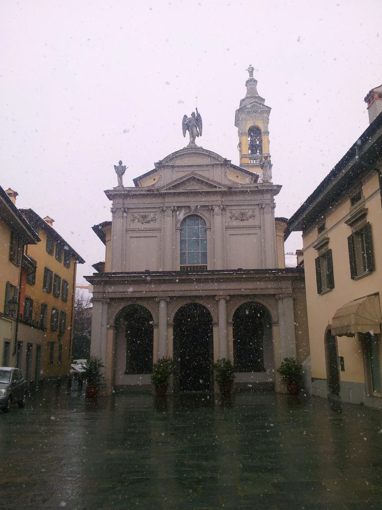 Photo showing: Il Santuario di Borgo Santa Caterina a Bergamo. (2013)