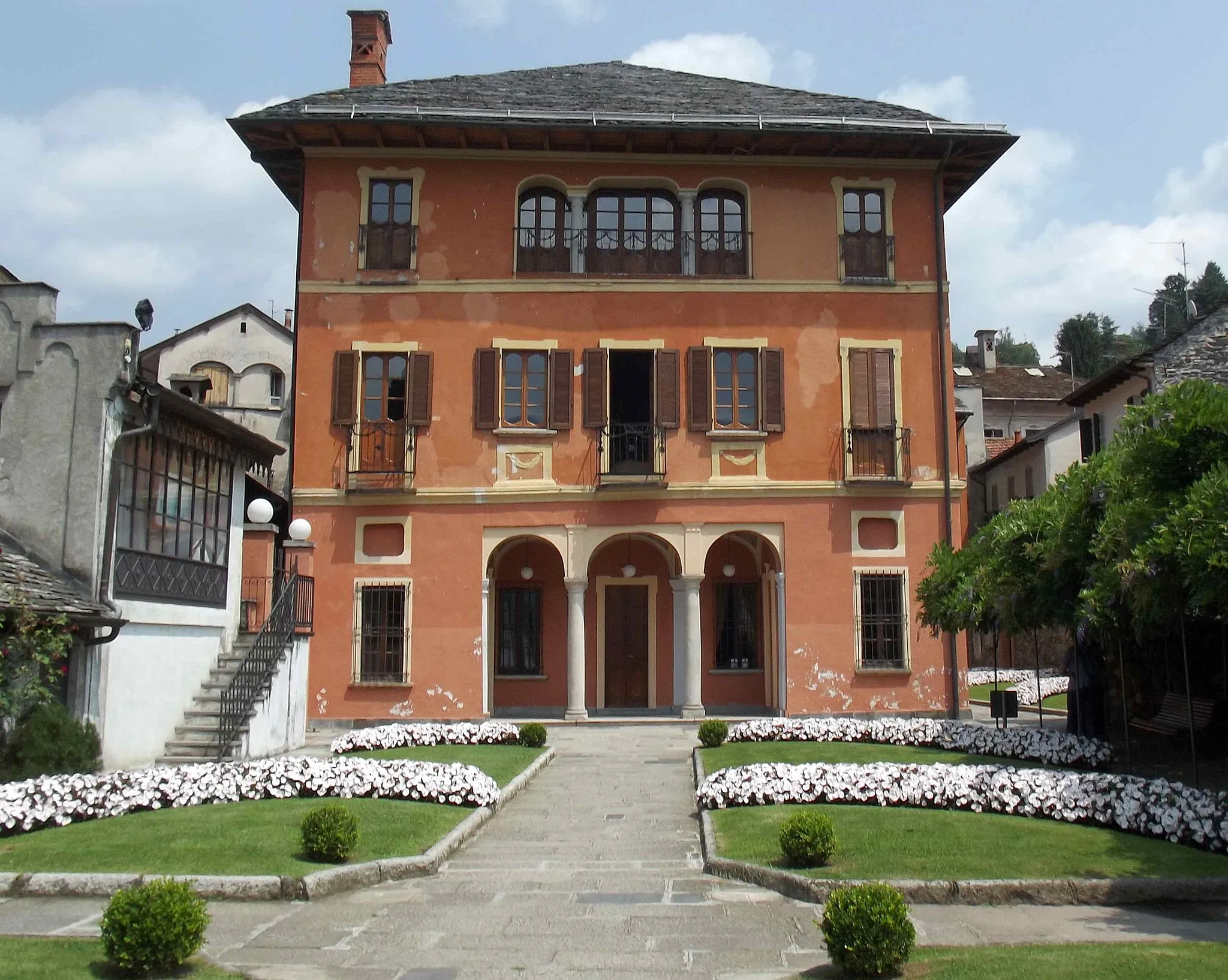 Photo showing: Orta San Giulio (NO, Italy): town hall