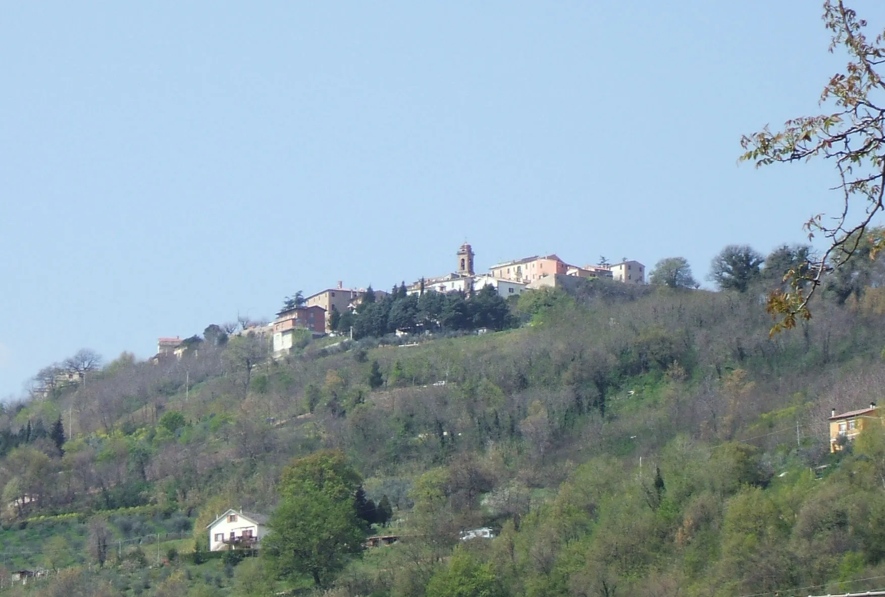 Photo showing: Vista of Rosora