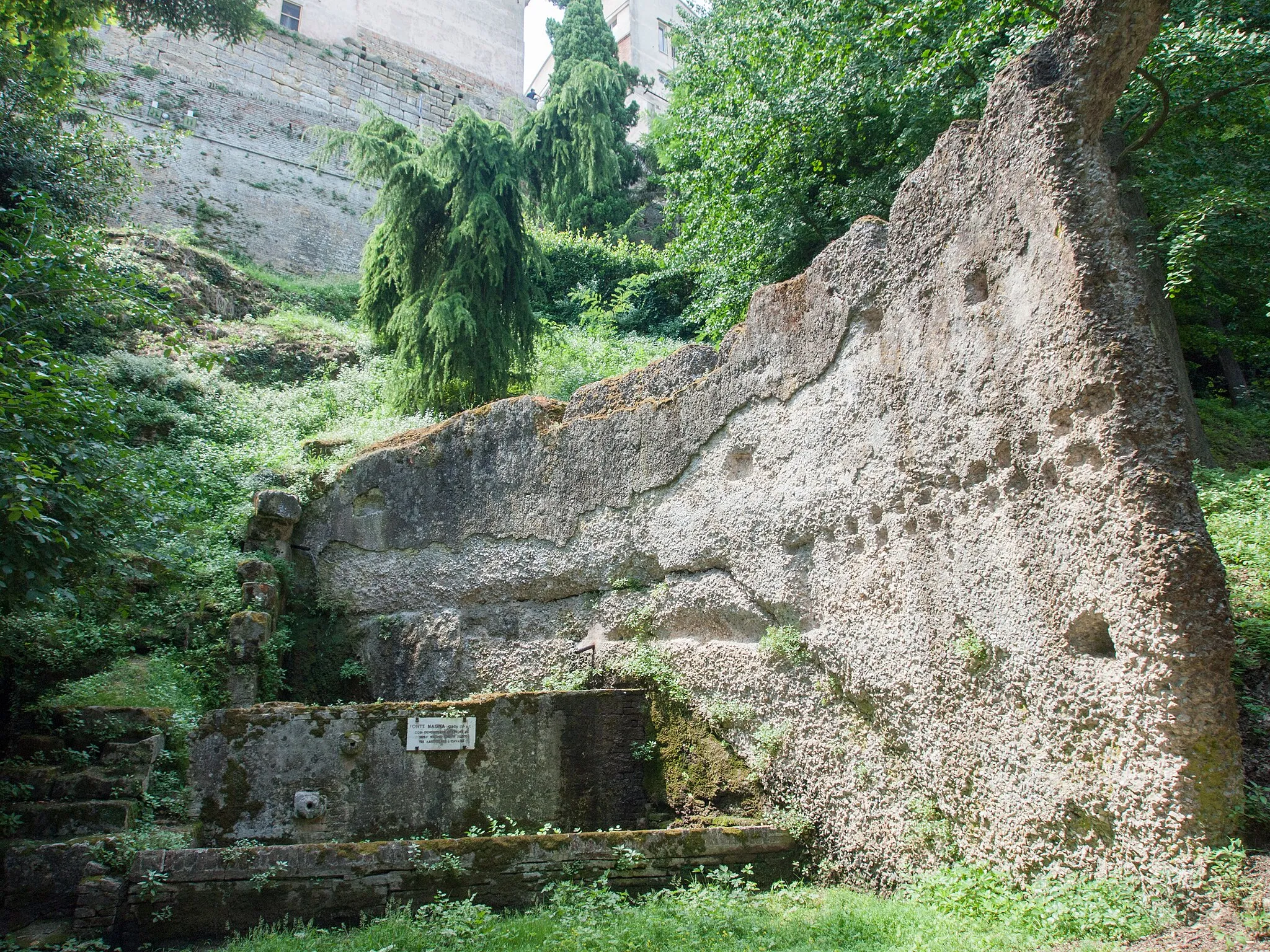 Photo showing: Osimo, Marche, Fonte Magna