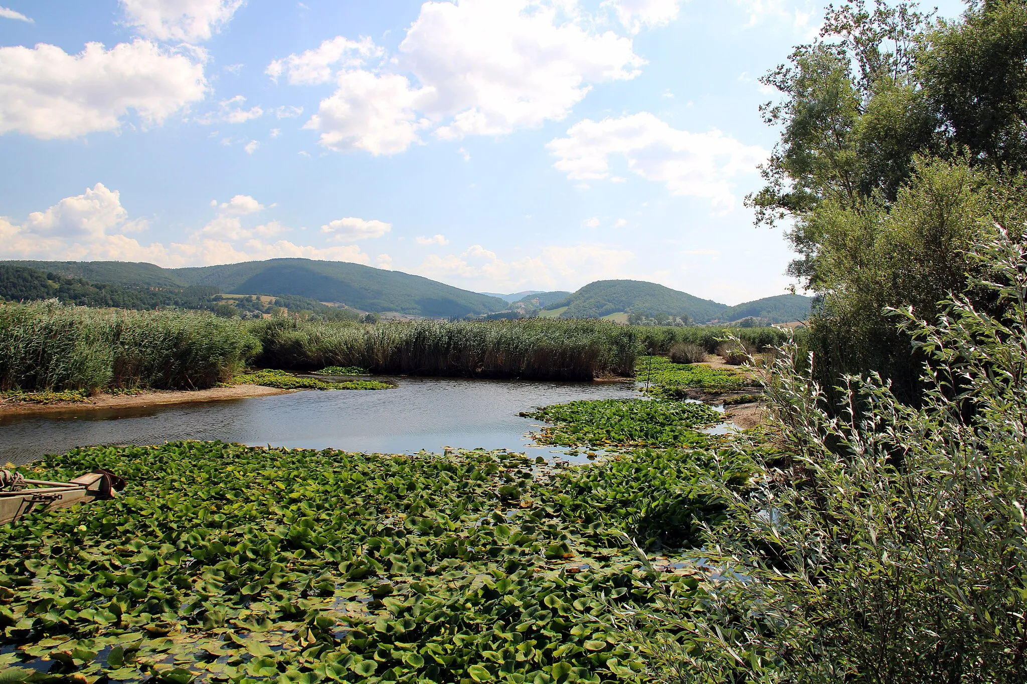 Photo showing: Cammino Francescano della Marca, Foligno, Colfiorito, Parco di Colfiorito