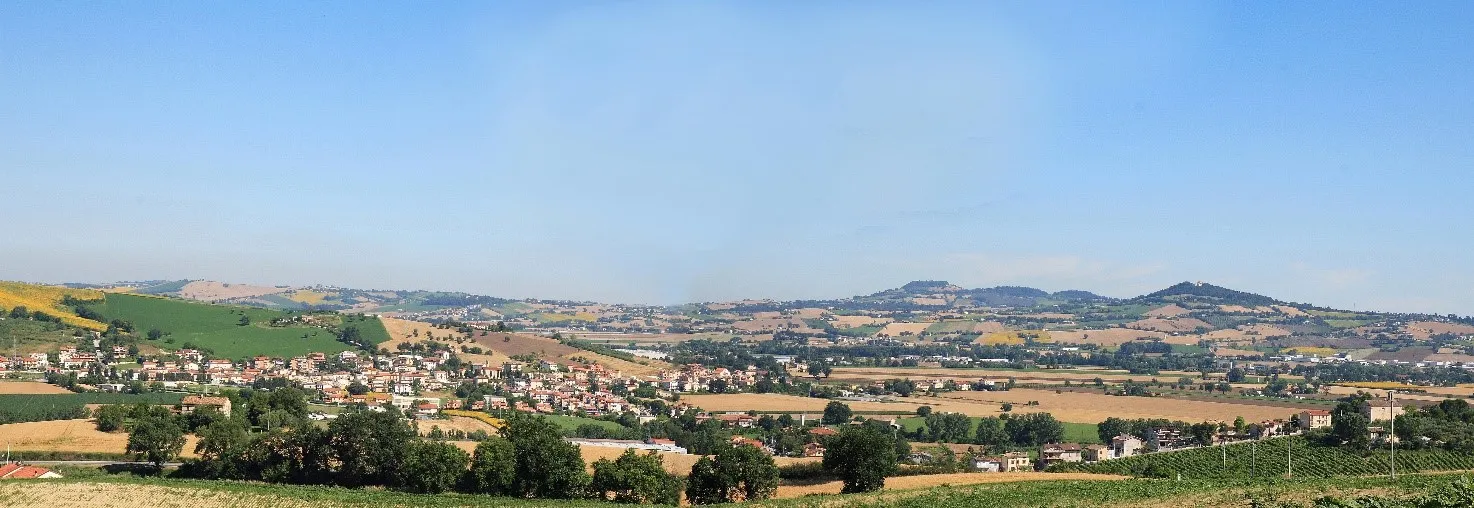 Photo showing: Panoramica di Passatempo dal colle del Paradiso