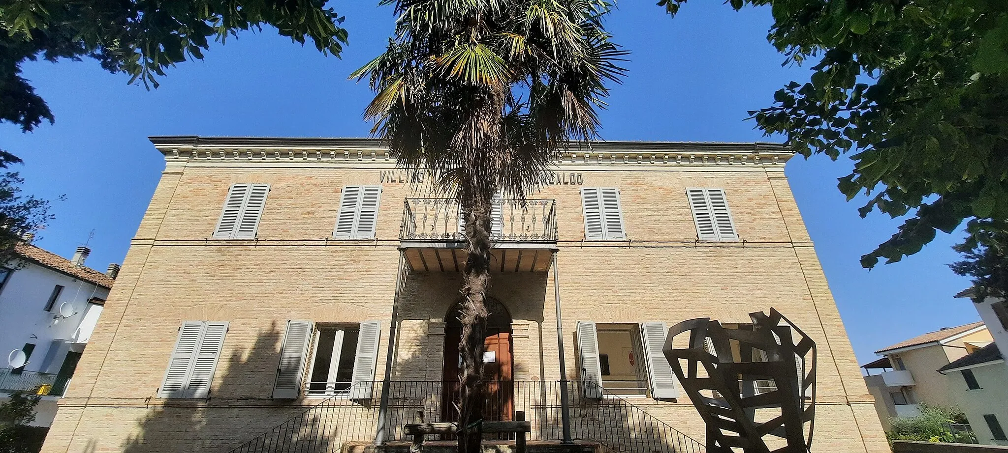 Photo showing: Villino Romualdo (XIX sec.); sede del Museo Nori de' Nobili.