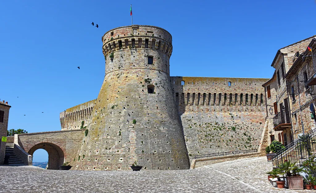 Photo showing: Acquaviva Picena, Fortezza.