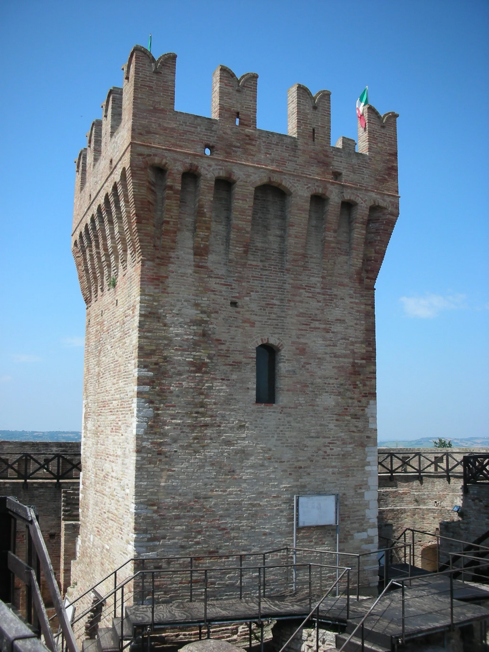 Photo showing: Rocca di Urbisaglia, Mastio