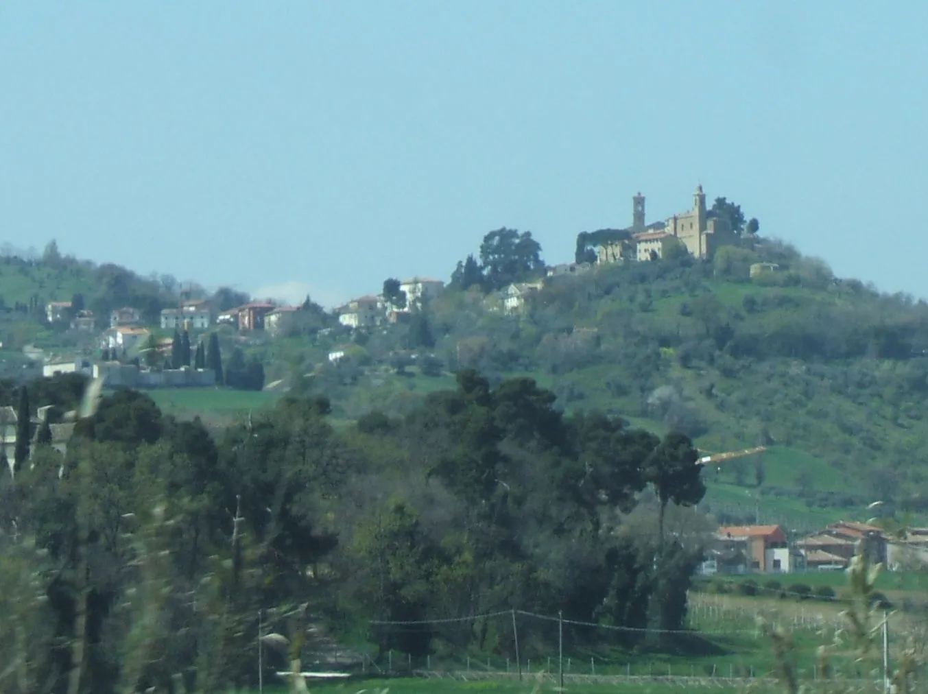 Photo showing: Vista of Castelbellino