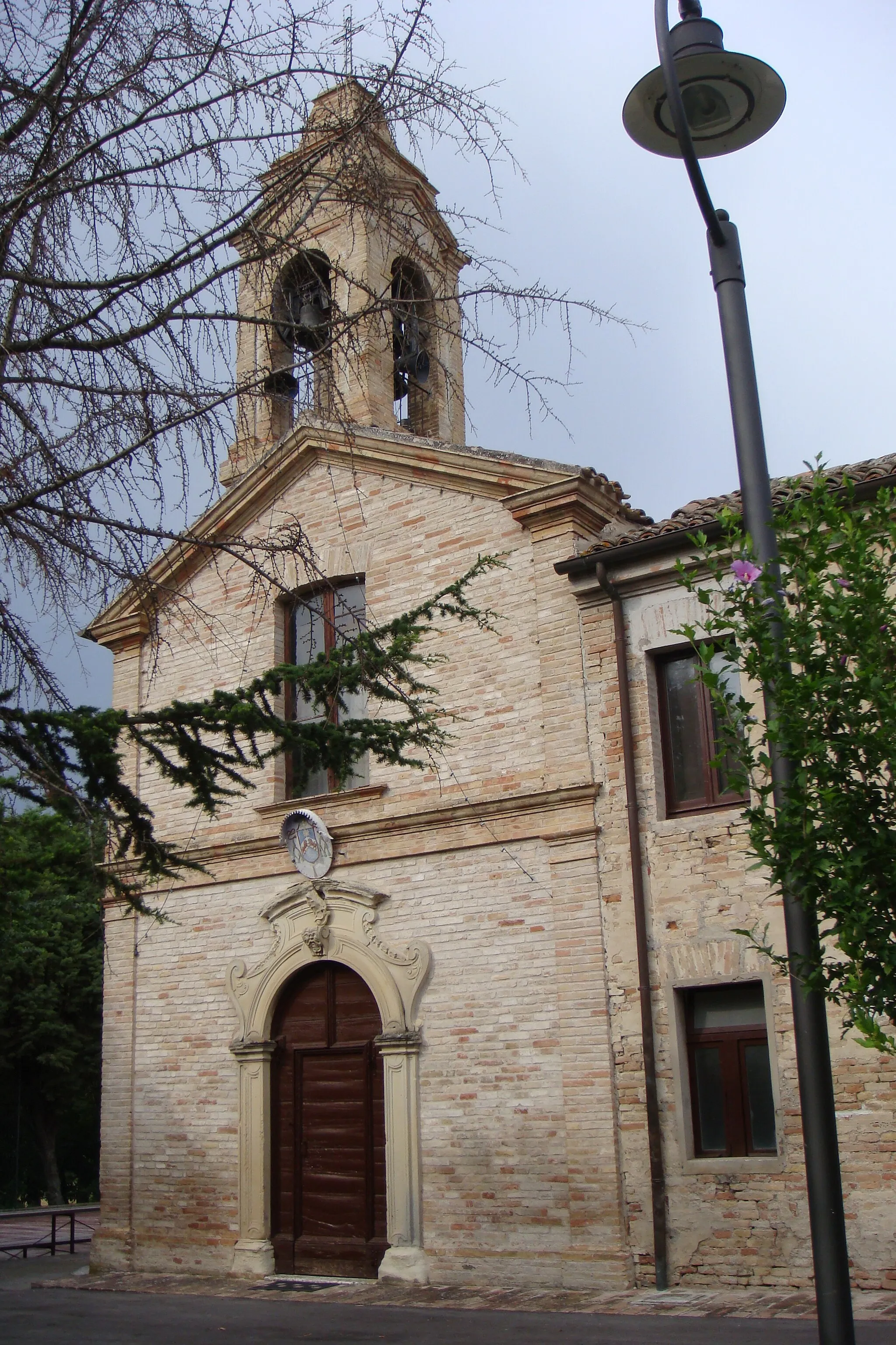 Photo showing: Santa Maria in Portuno, Miliario e Idolino di Corinaldo