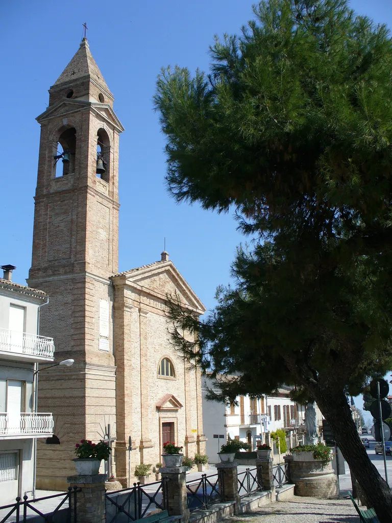 Photo showing: Chiesa di San Patrizio a Campofilone, Italia.