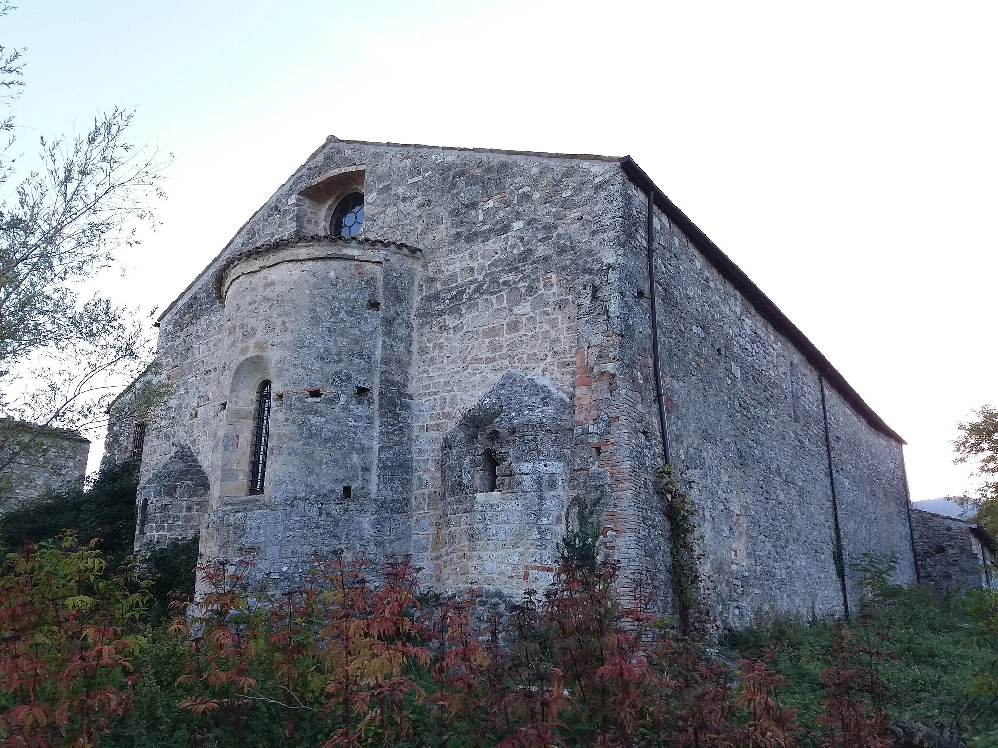 Photo showing: Campovalano: Chiesa di San Pietro