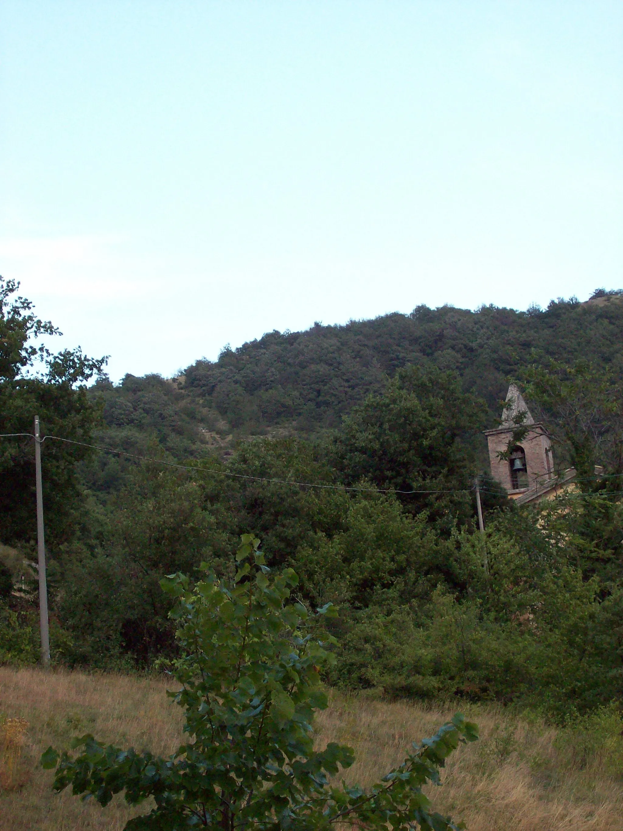 Photo showing: Scorcio della chiesa di Montelago, frazione di Sassoferrato (AN).