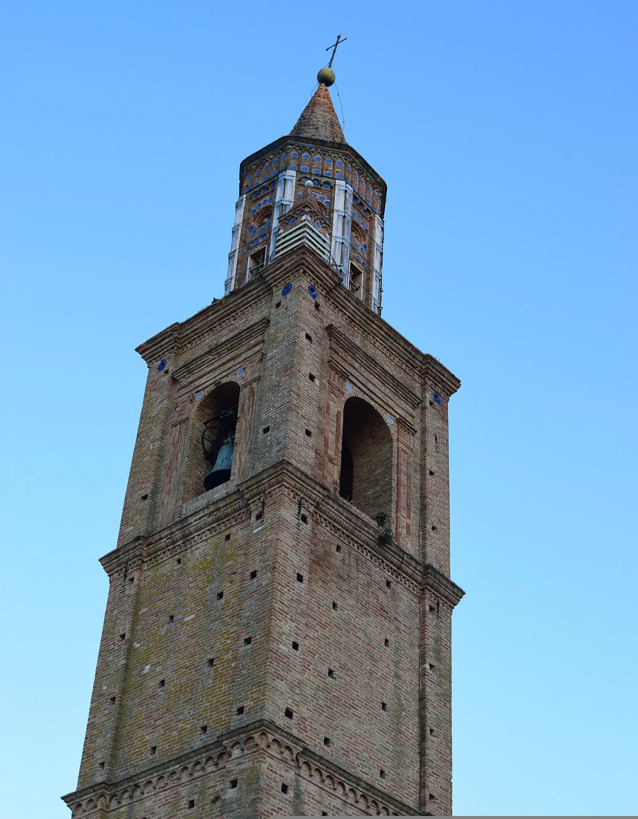 Photo showing: Il campanile dopo i terremoti del Centro Italia 2016-2017-2018