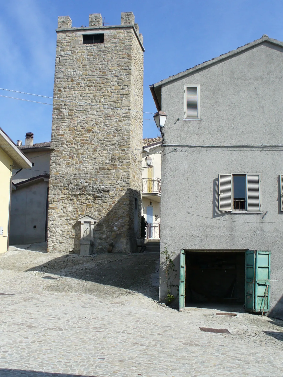 Photo showing: Castel di Croce, Tower