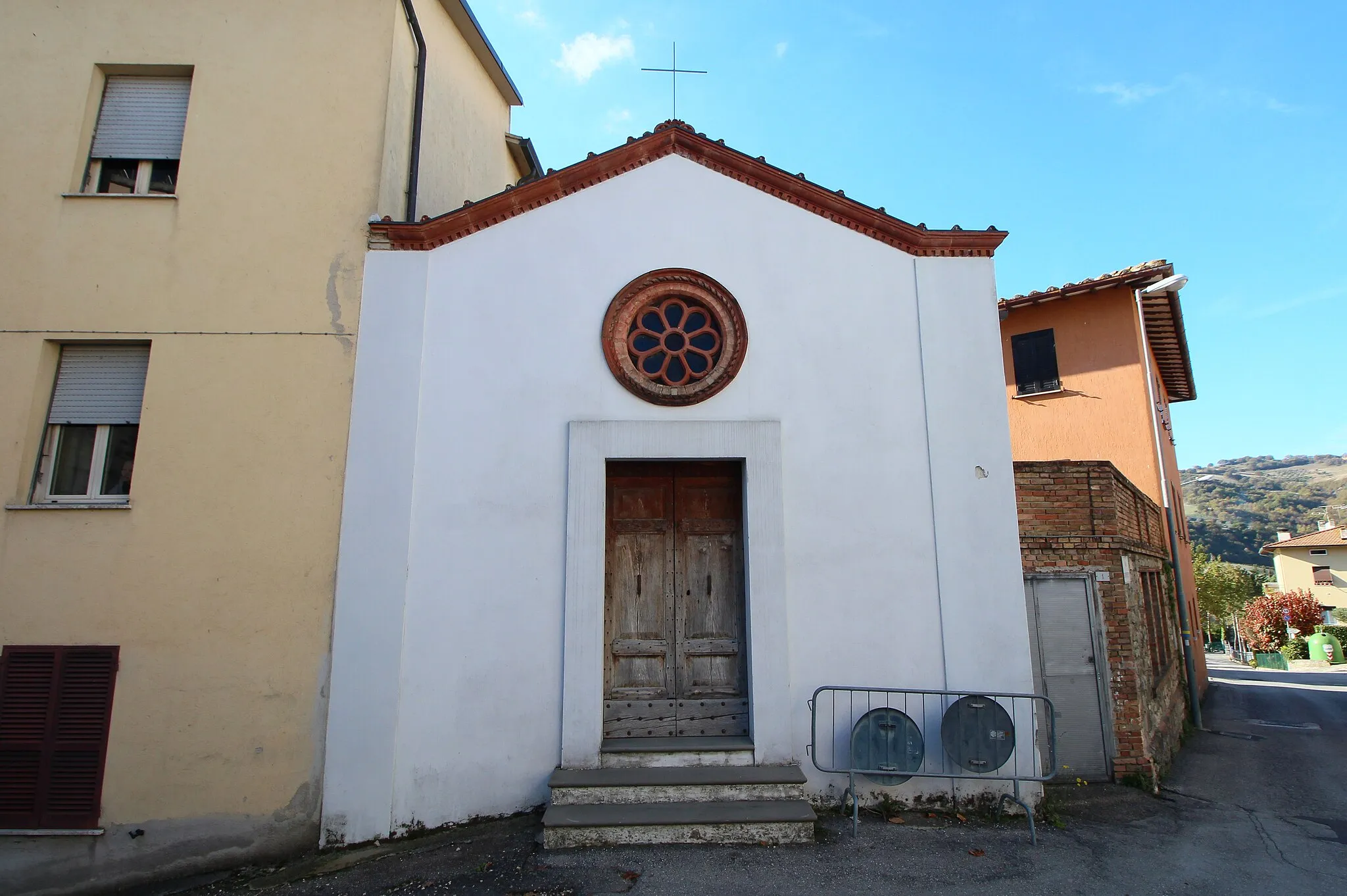 Photo showing: church Madonna della Foce (also Madonna della Neve), Valfabbrica, Province of Perugia, Umbria, Italy