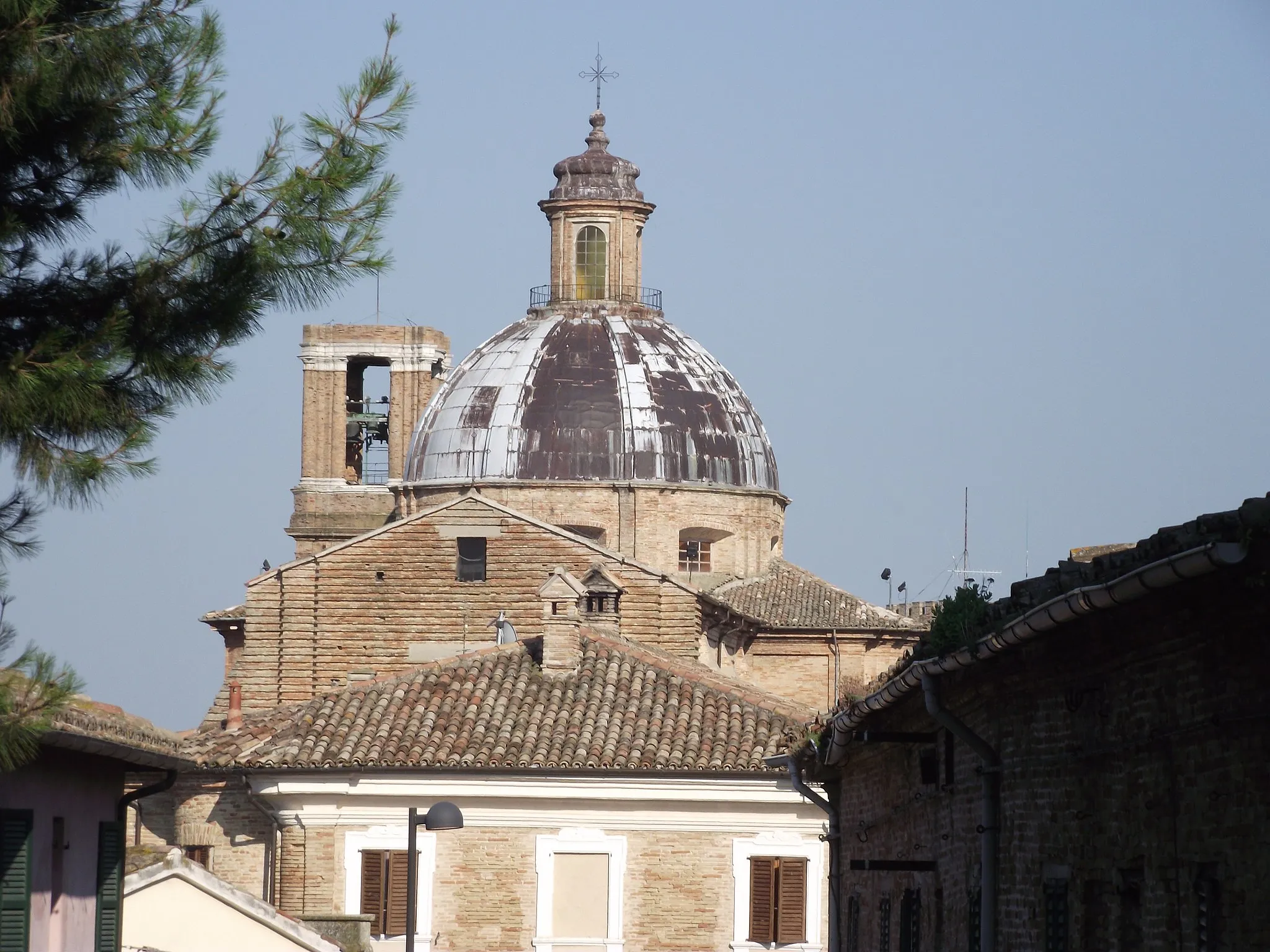 Photo showing: Monte San Vito, Collegiata di San Pietro Apostolo, XVIII secolo