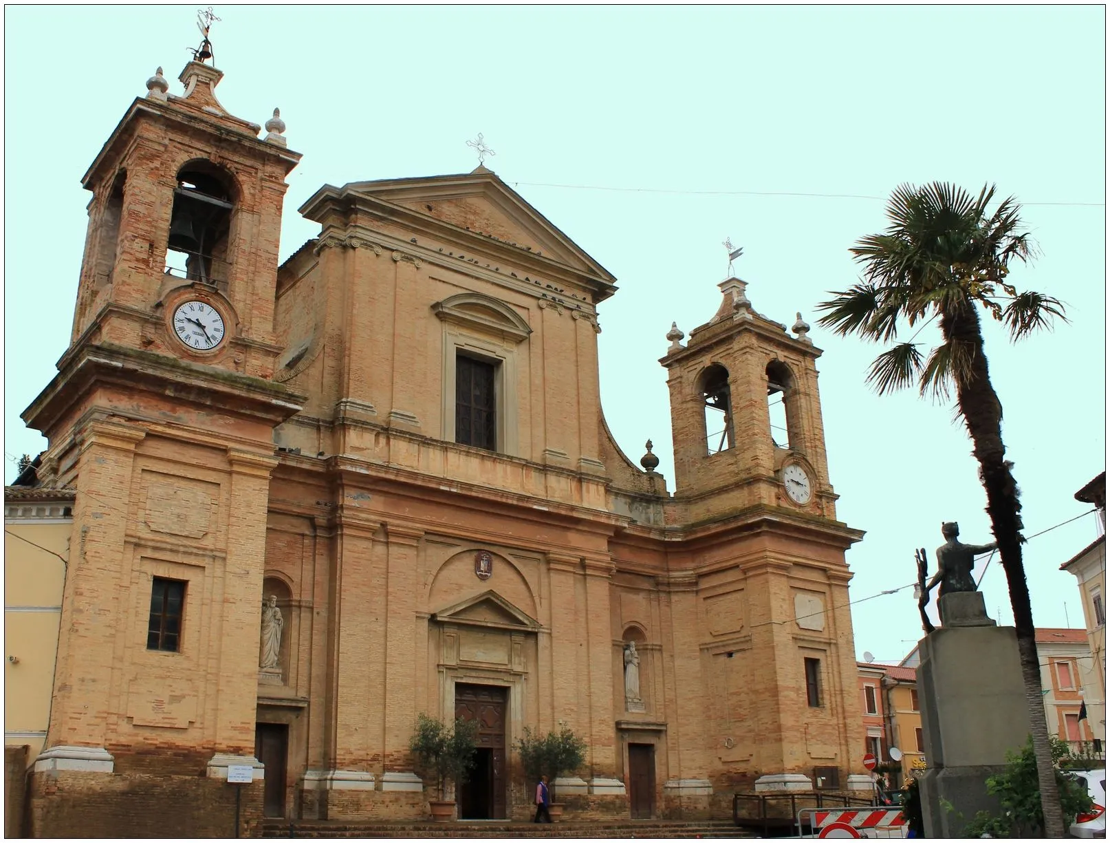 Photo showing: Church Apostle St.Pietro in Montemarciano