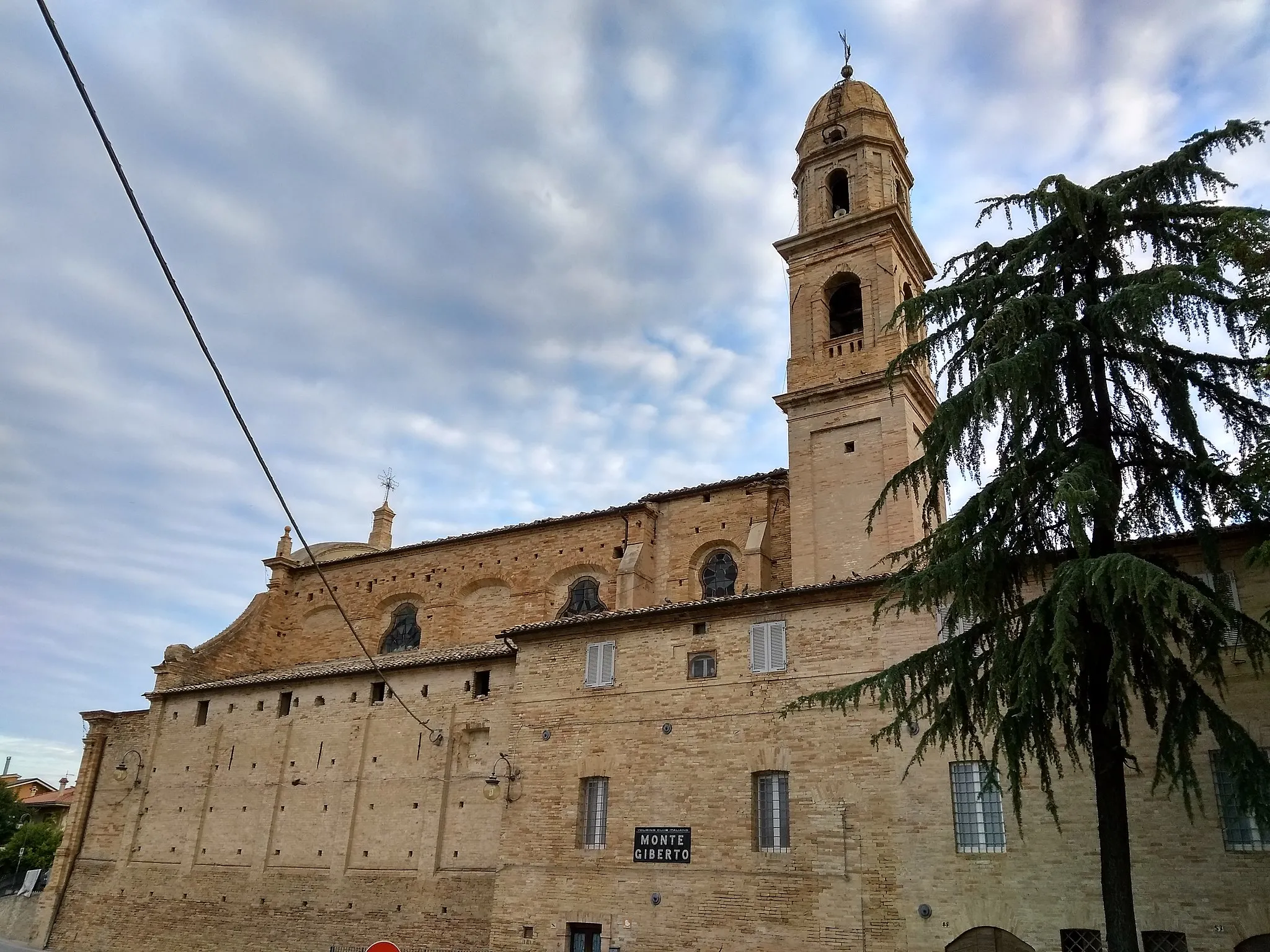 Photo showing: Santuario Madonna delle Grazie a Monte Giberto