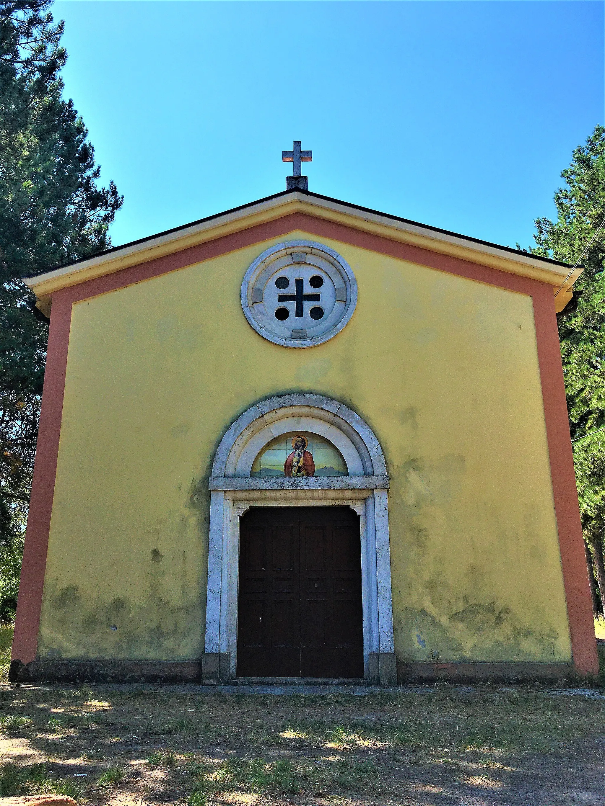 Photo showing: Chiesa di San Pietro Apostolo in frazione Gesso di Comunanza