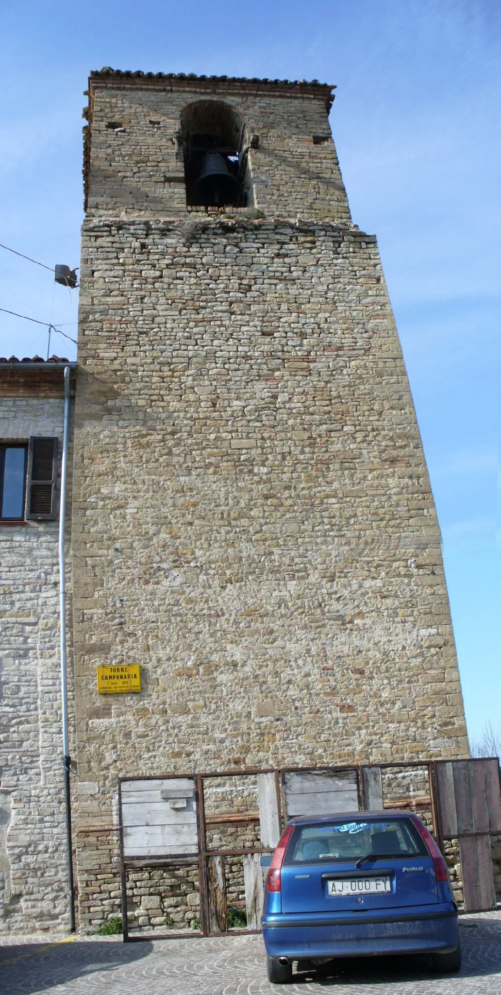 Photo showing: Torre campanaria di Force (AP), Italy. - XIII secolo