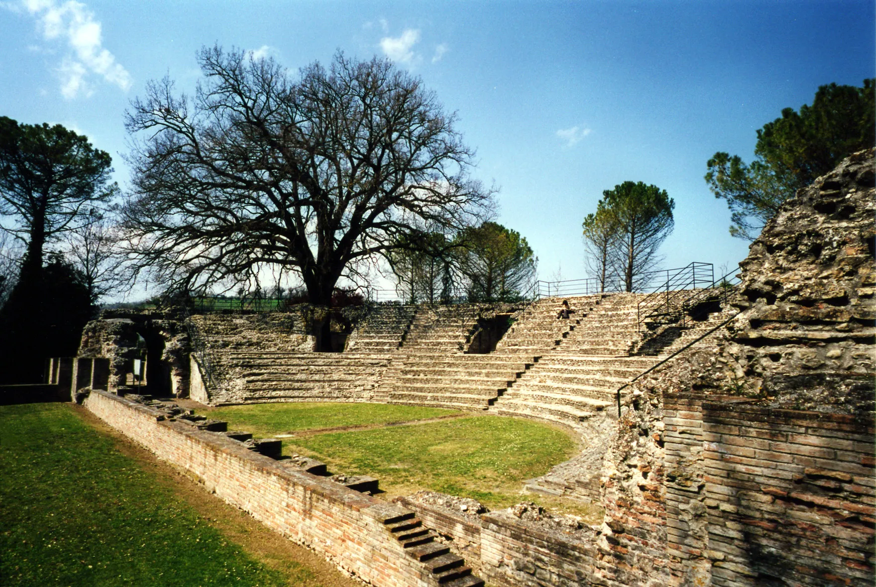 Photo showing: Teatro Falerio picenus