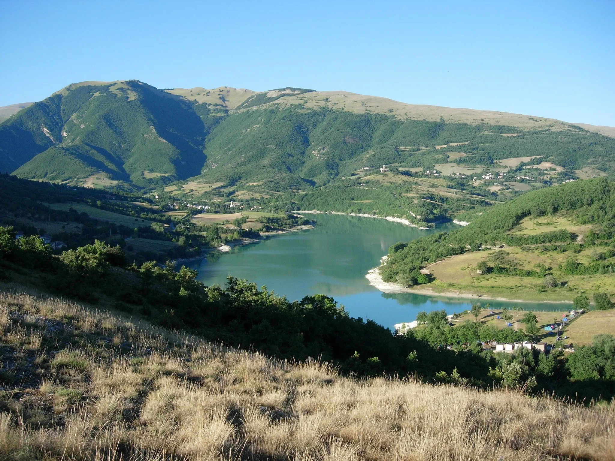 Photo showing: Lago di Fiastra. Macerata