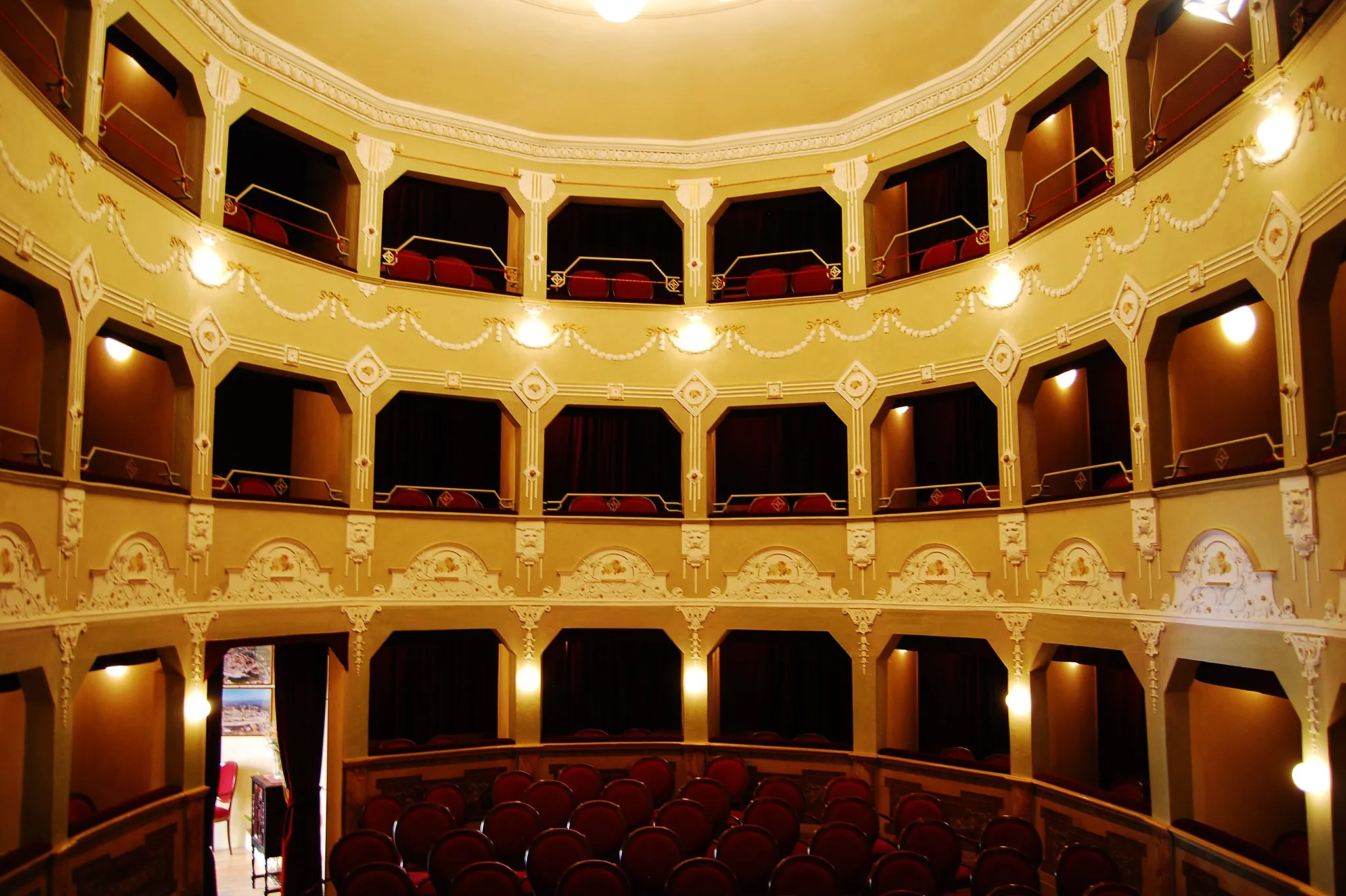 Photo showing: Teatro delle Logge