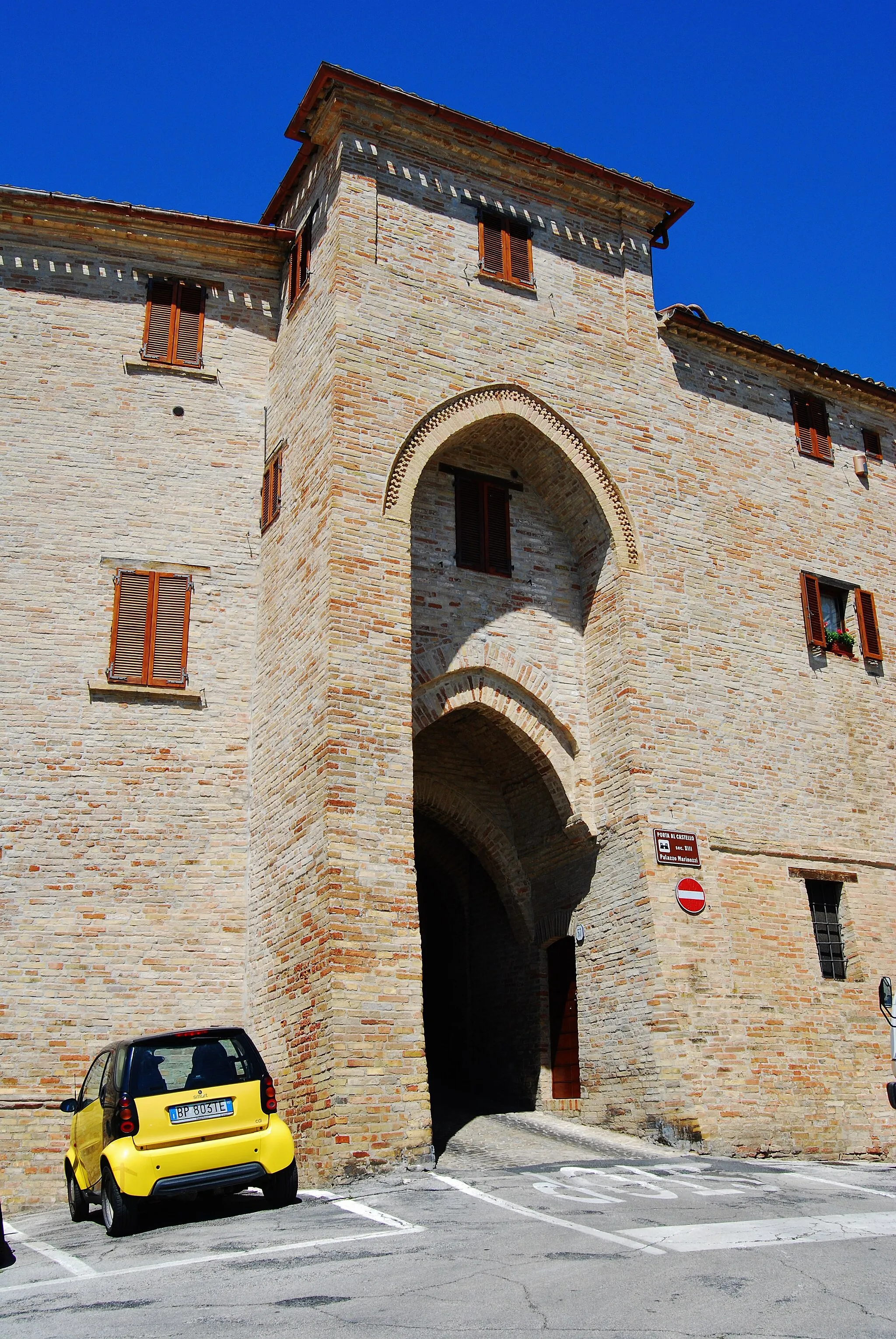 Photo showing: Porta al Castello