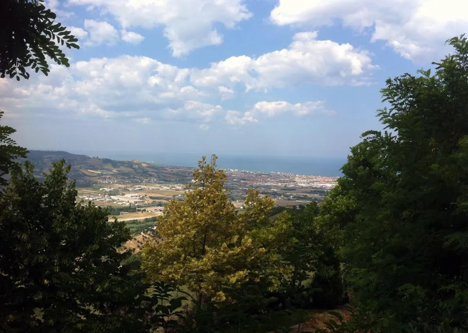 Photo showing: View of Porto d'Ascoli from Colonnella