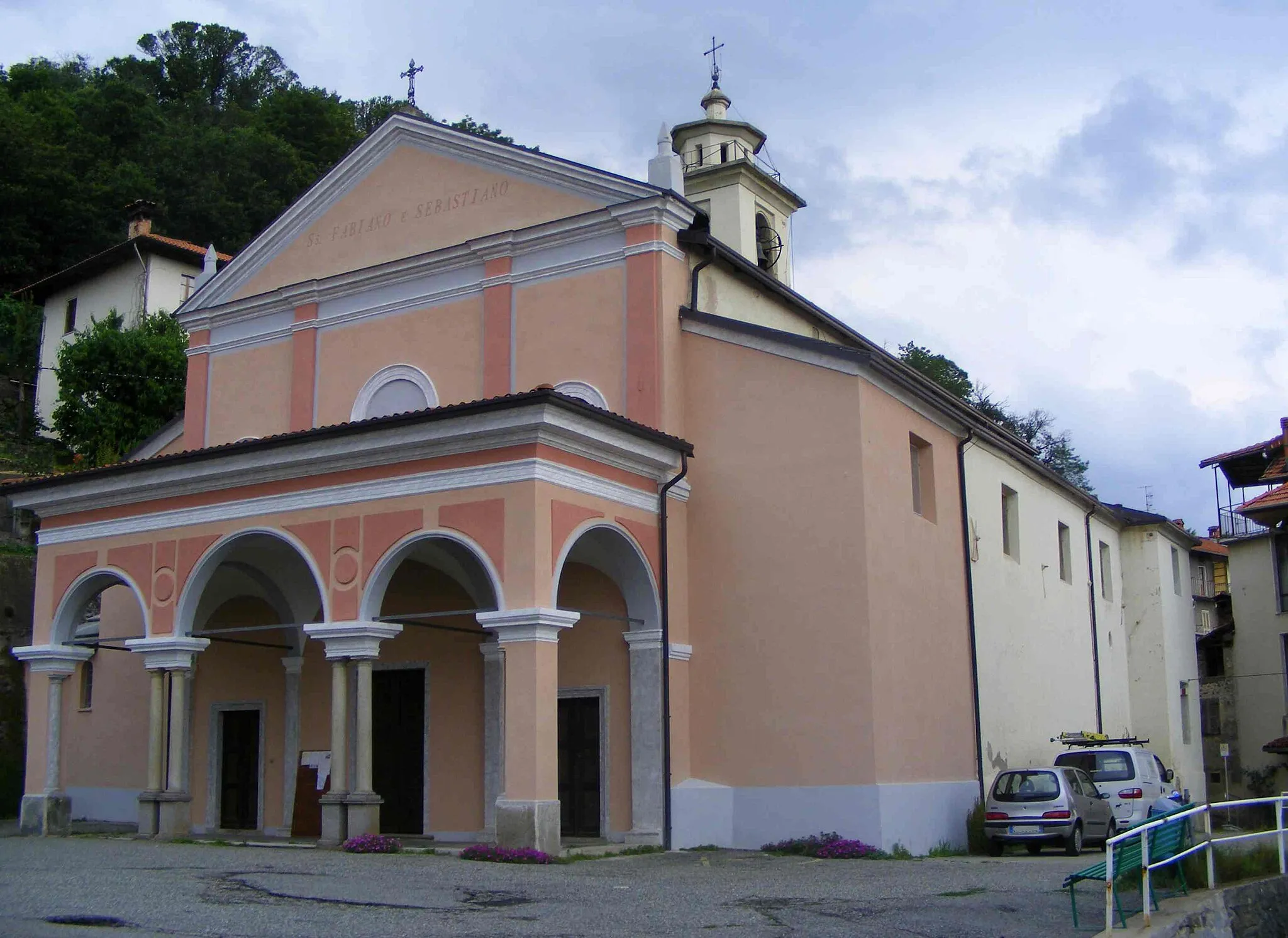 Photo showing: Bulliana (Trivero, BI, Italy): SS. Fabiano and  Sebastiano parish church