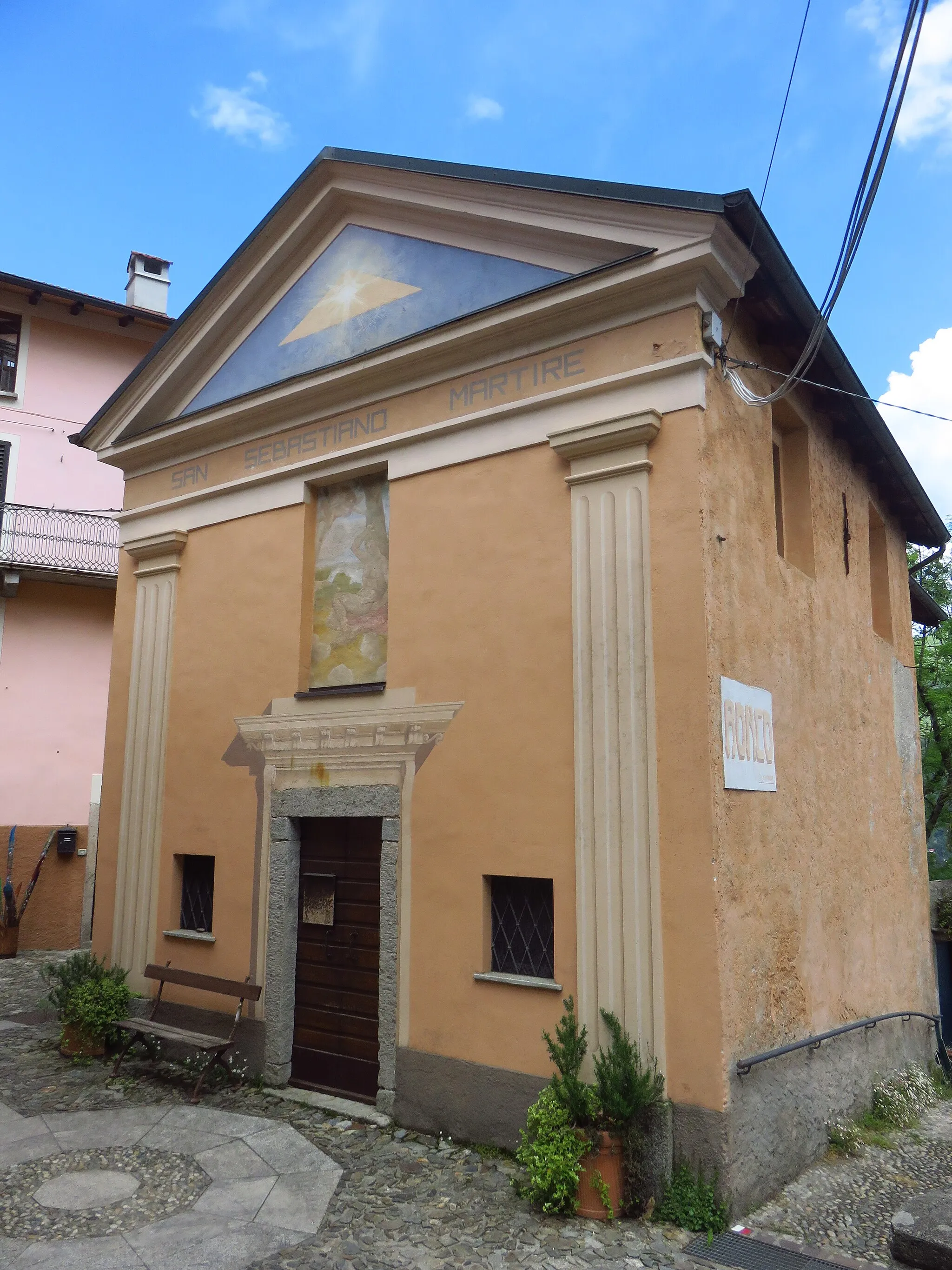 Photo showing: Ronco Chiesa di San Sebastiano