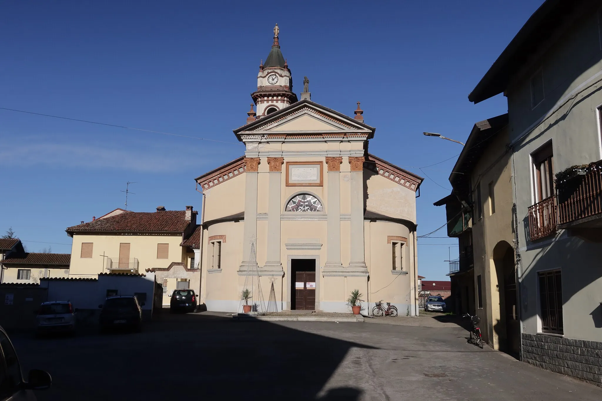 Photo showing: Alzate Chiesa di San Lorenzo